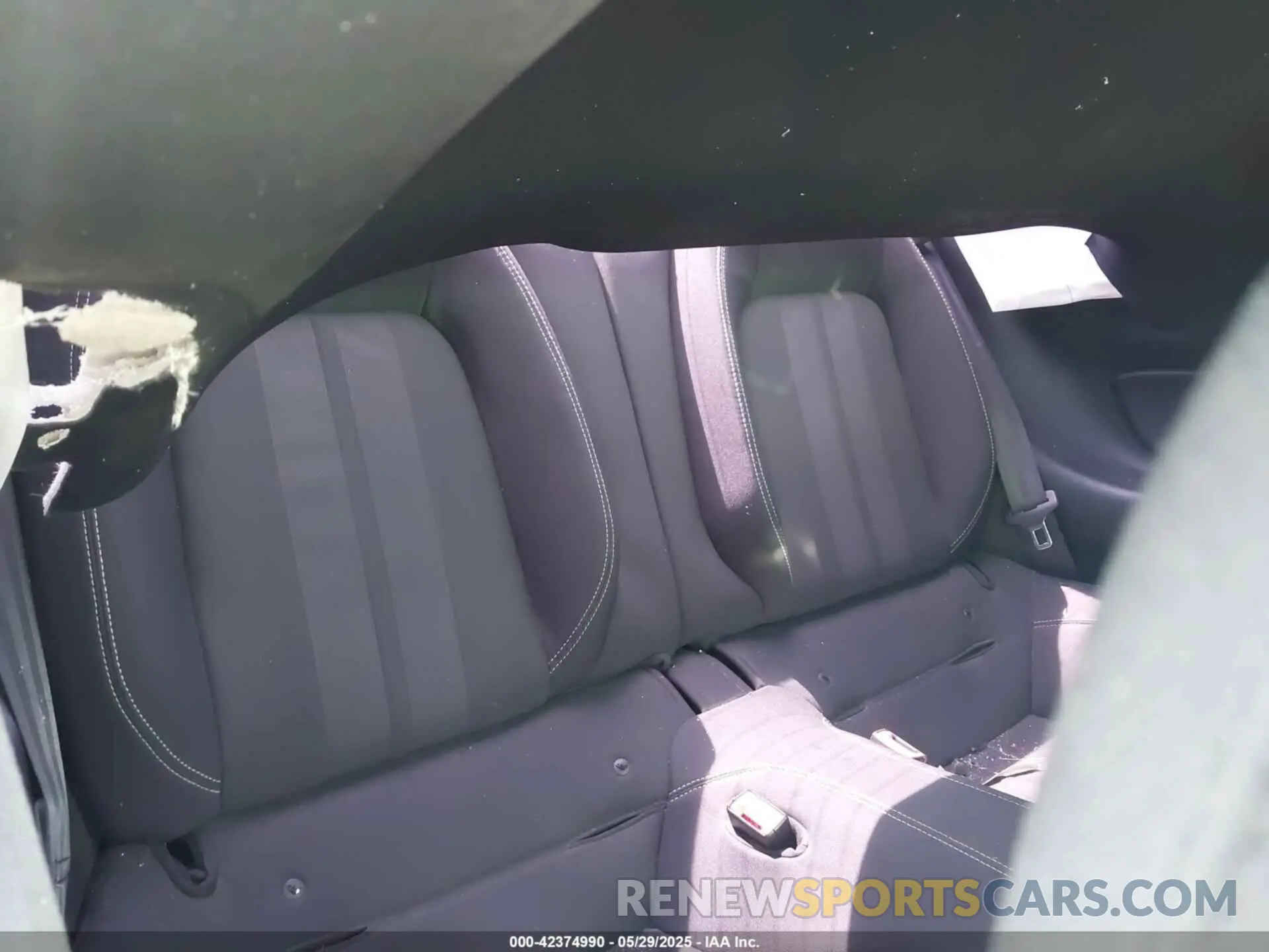 8 Photograph of a damaged car 1FA6P8CF5K5123387 FORD MUSTANG 2019
