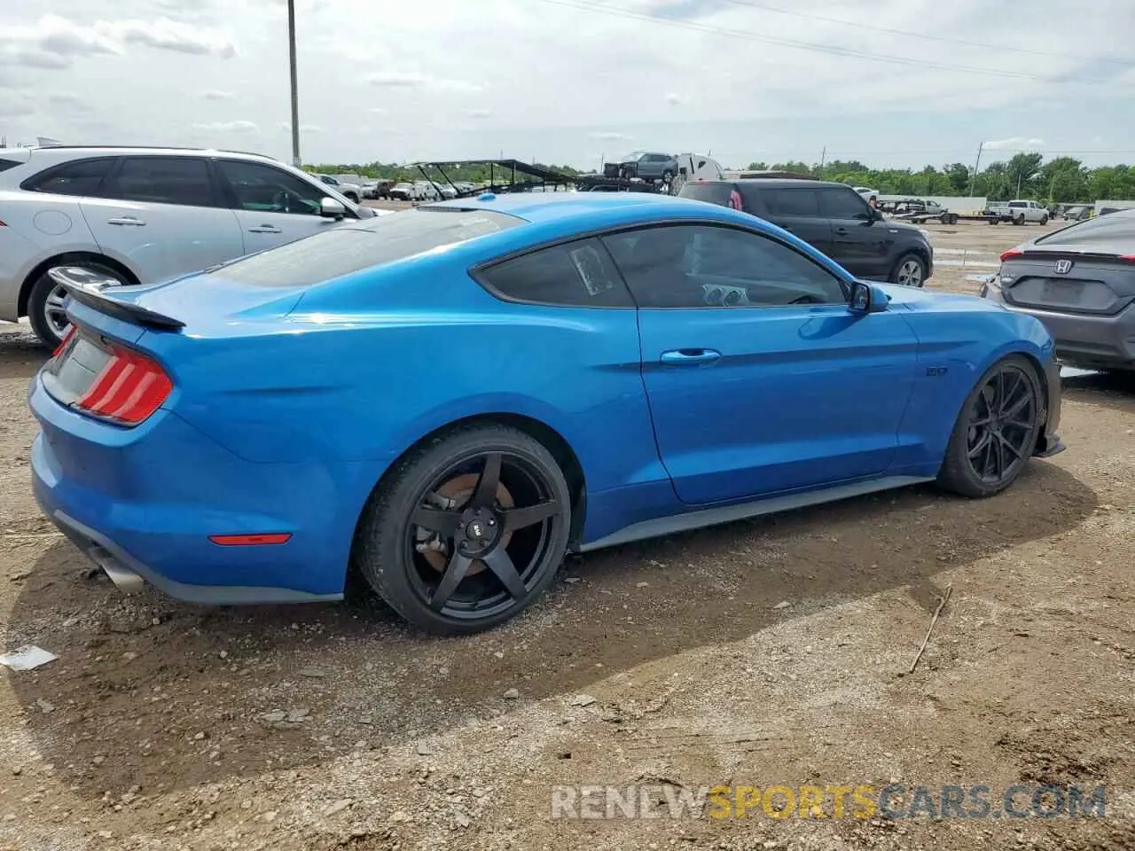 3 Photograph of a damaged car 1FA6P8CF5K5125141 FORD MUSTANG 2019