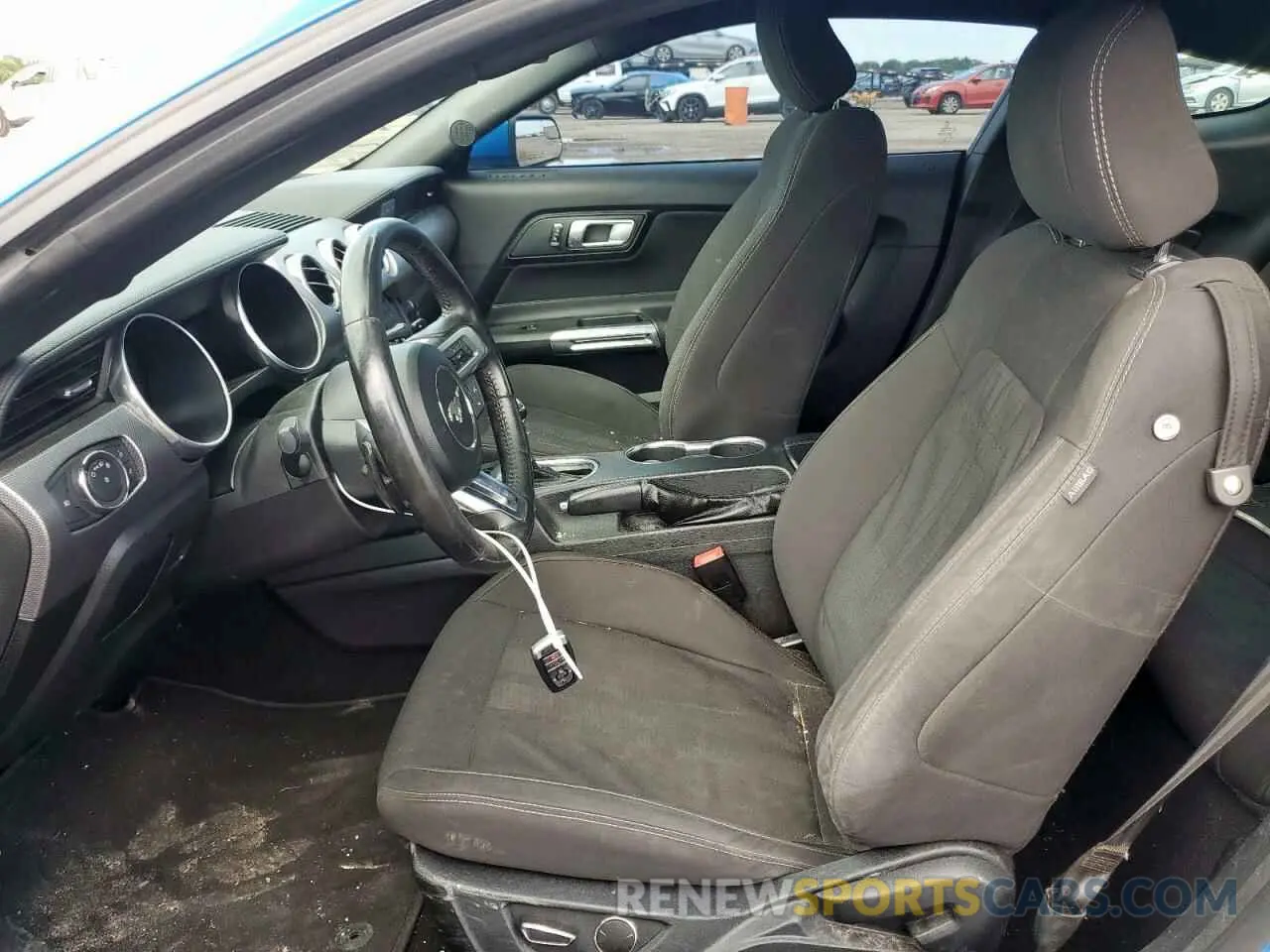 7 Photograph of a damaged car 1FA6P8CF5K5125141 FORD MUSTANG 2019