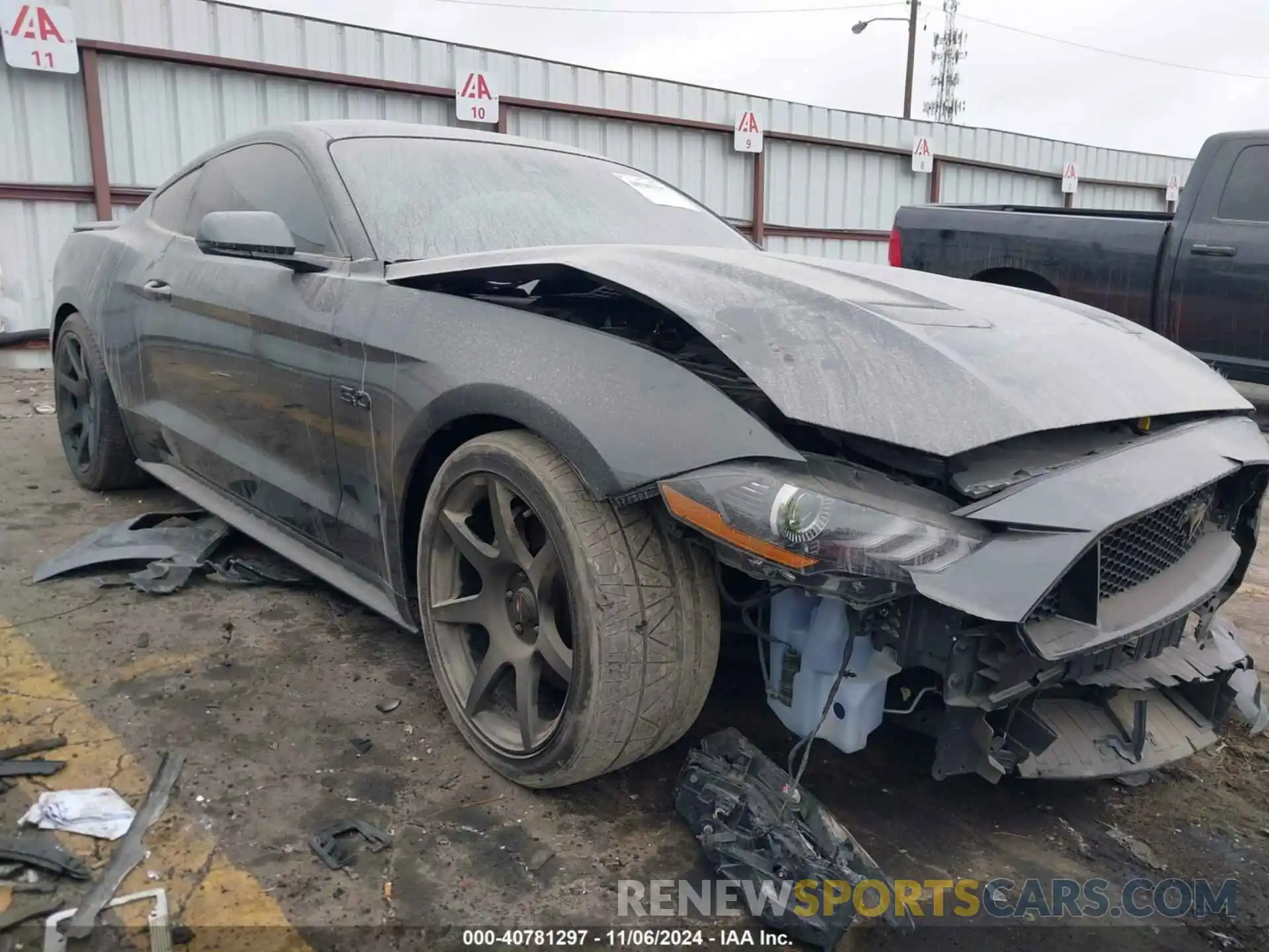 1 Photograph of a damaged car 1FA6P8CF5K5132235 FORD MUSTANG 2019