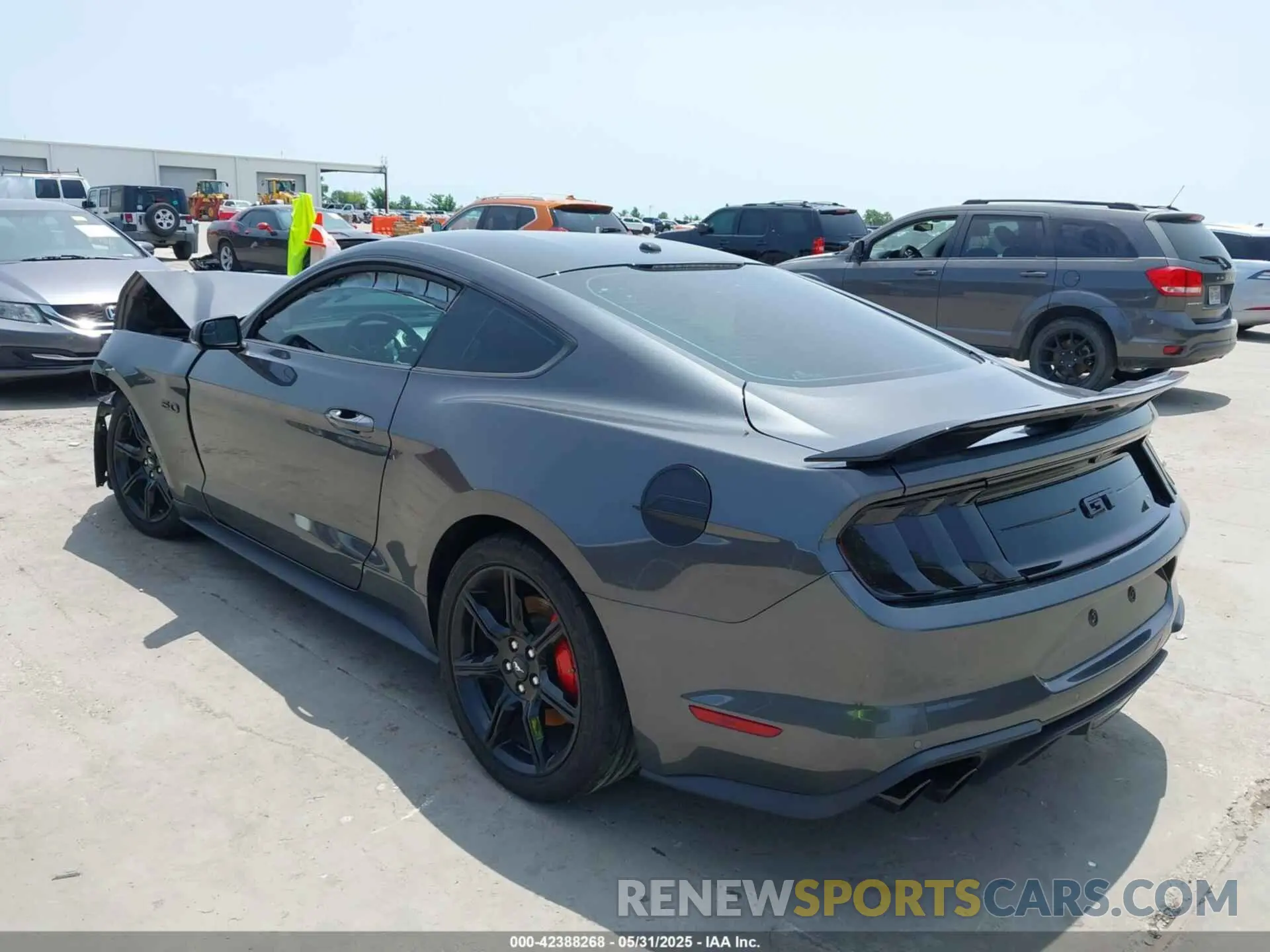 3 Photograph of a damaged car 1FA6P8CF5K5192418 FORD MUSTANG 2019