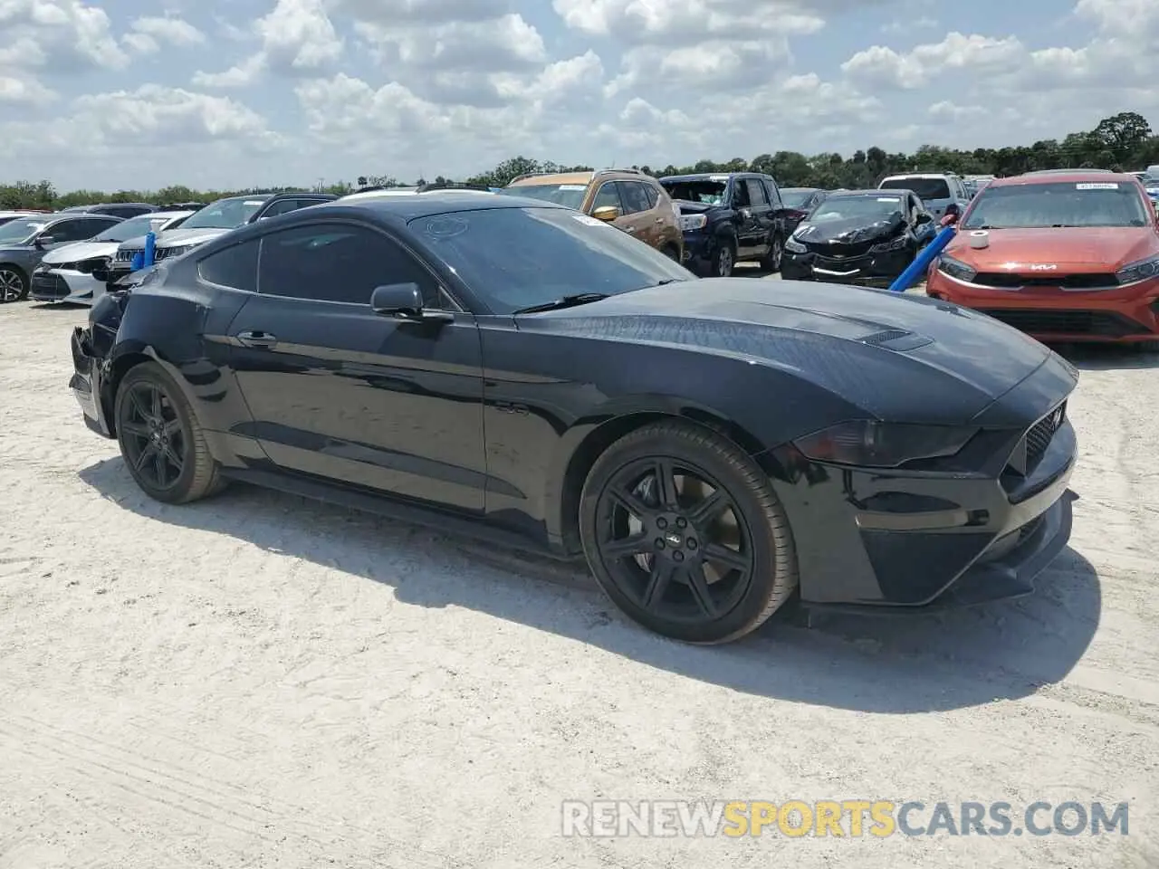 4 Photograph of a damaged car 1FA6P8CF6K5122362 FORD MUSTANG 2019