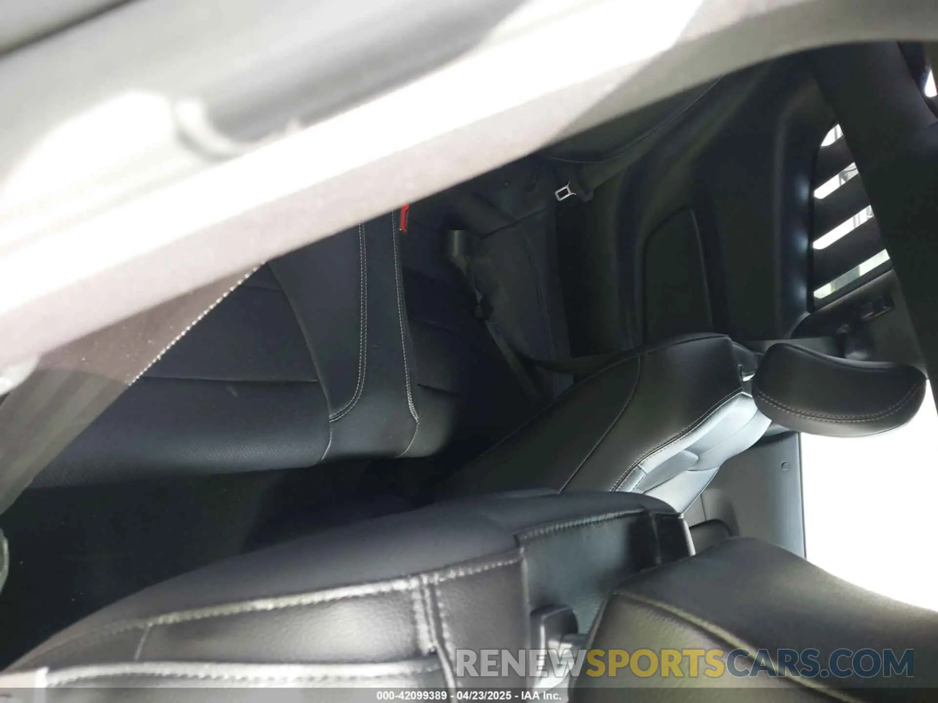 8 Photograph of a damaged car 1FA6P8CF6K5146855 FORD MUSTANG 2019