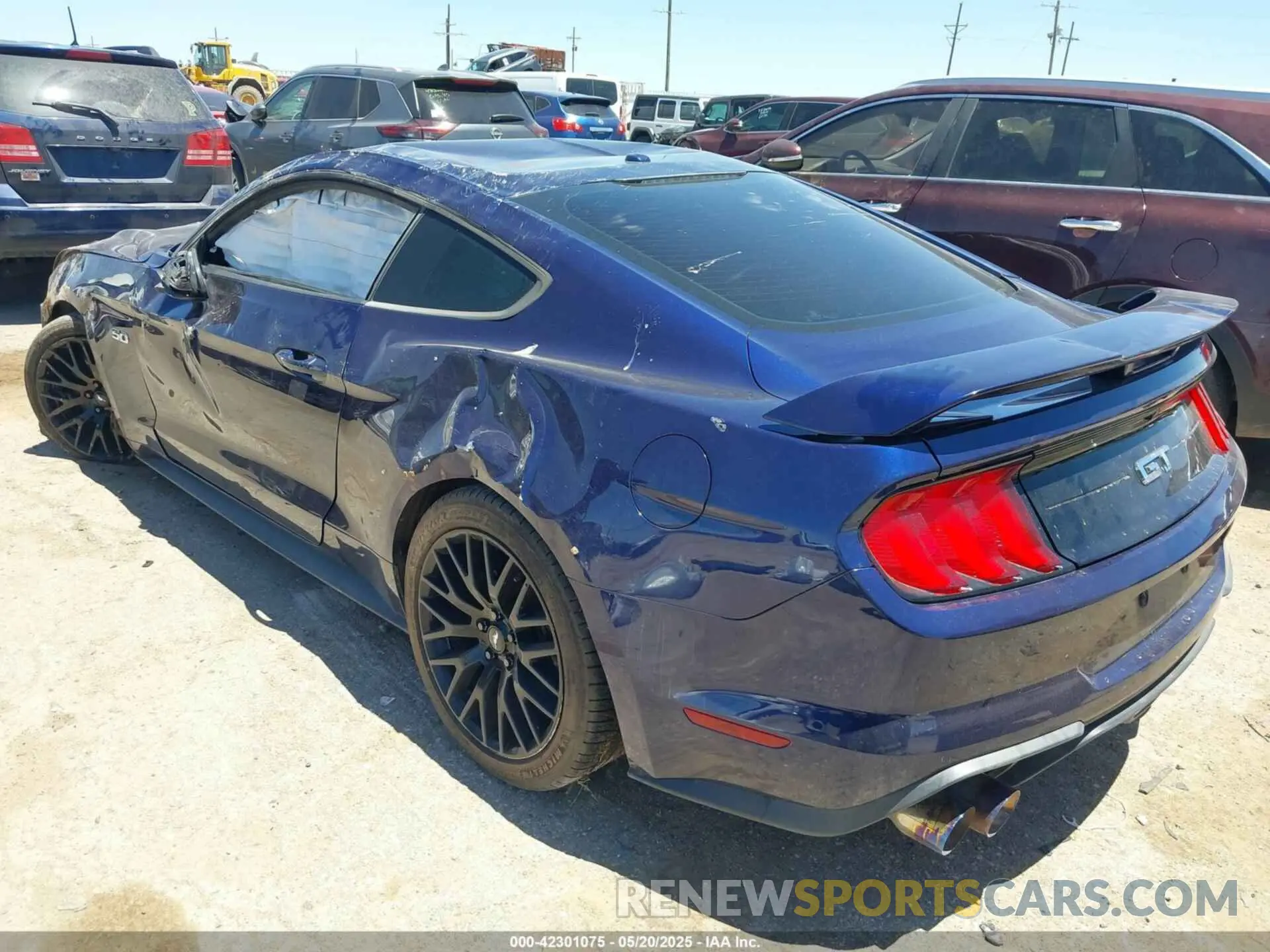 3 Photograph of a damaged car 1FA6P8CF6K5163459 FORD MUSTANG 2019