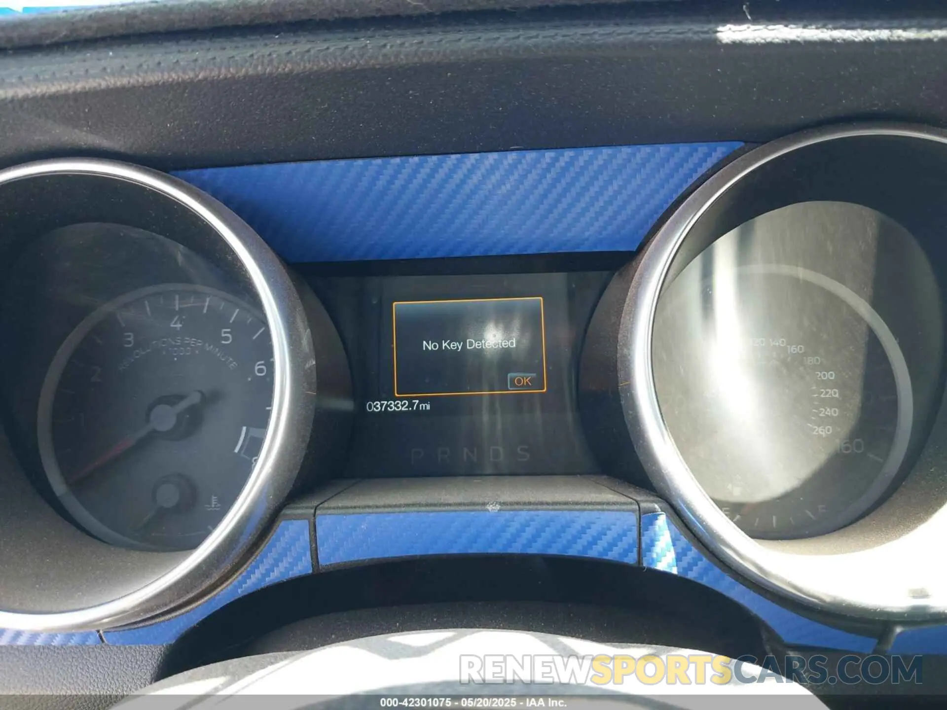 7 Photograph of a damaged car 1FA6P8CF6K5163459 FORD MUSTANG 2019