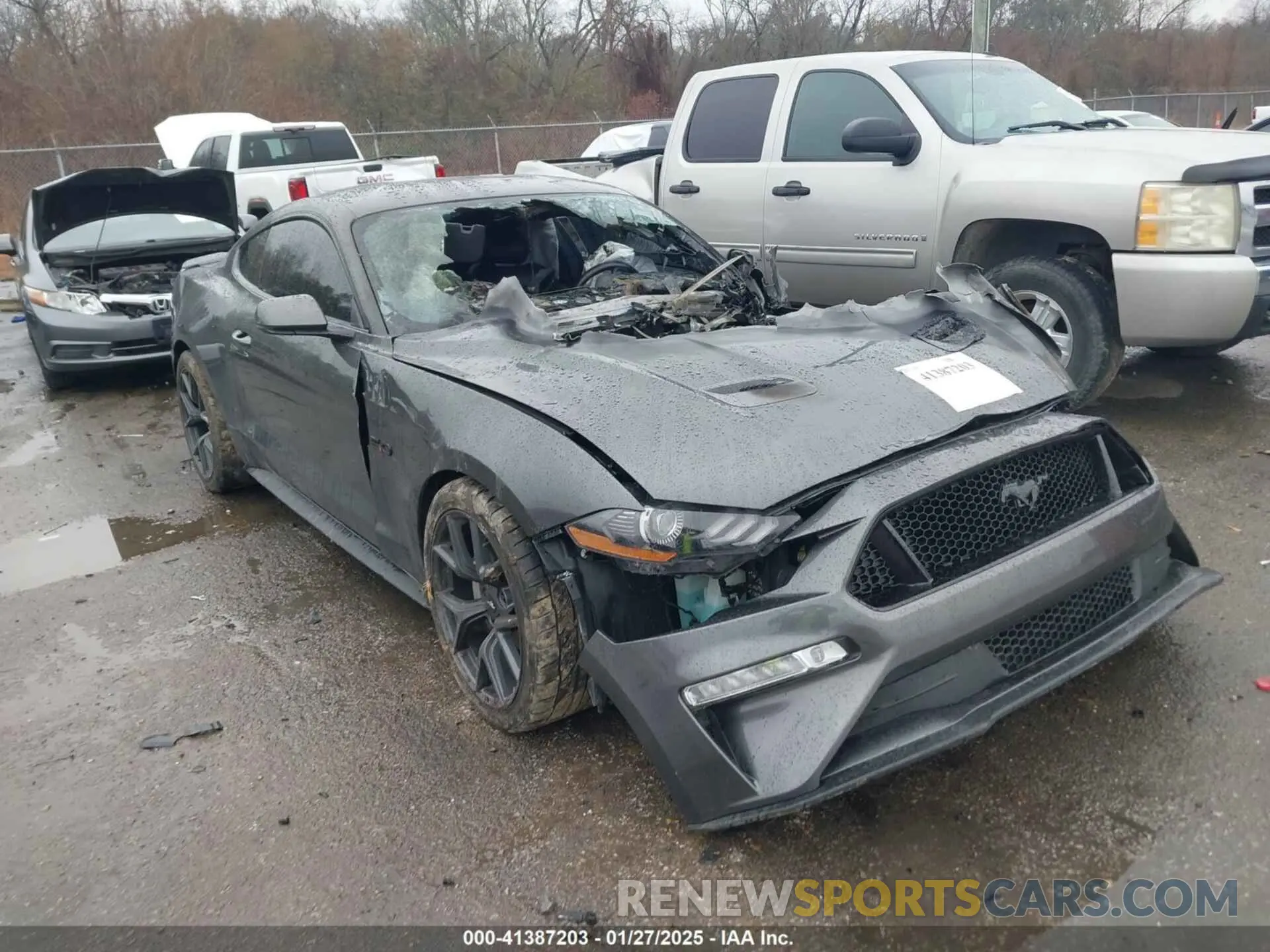 1 Photograph of a damaged car 1FA6P8CF6K5163753 FORD MUSTANG 2019