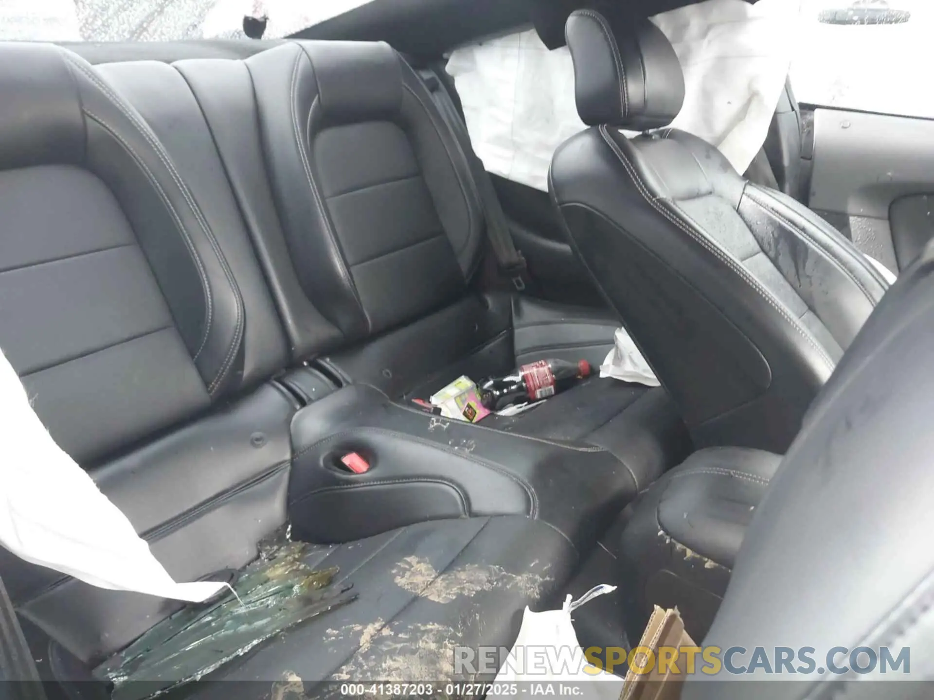 8 Photograph of a damaged car 1FA6P8CF6K5163753 FORD MUSTANG 2019