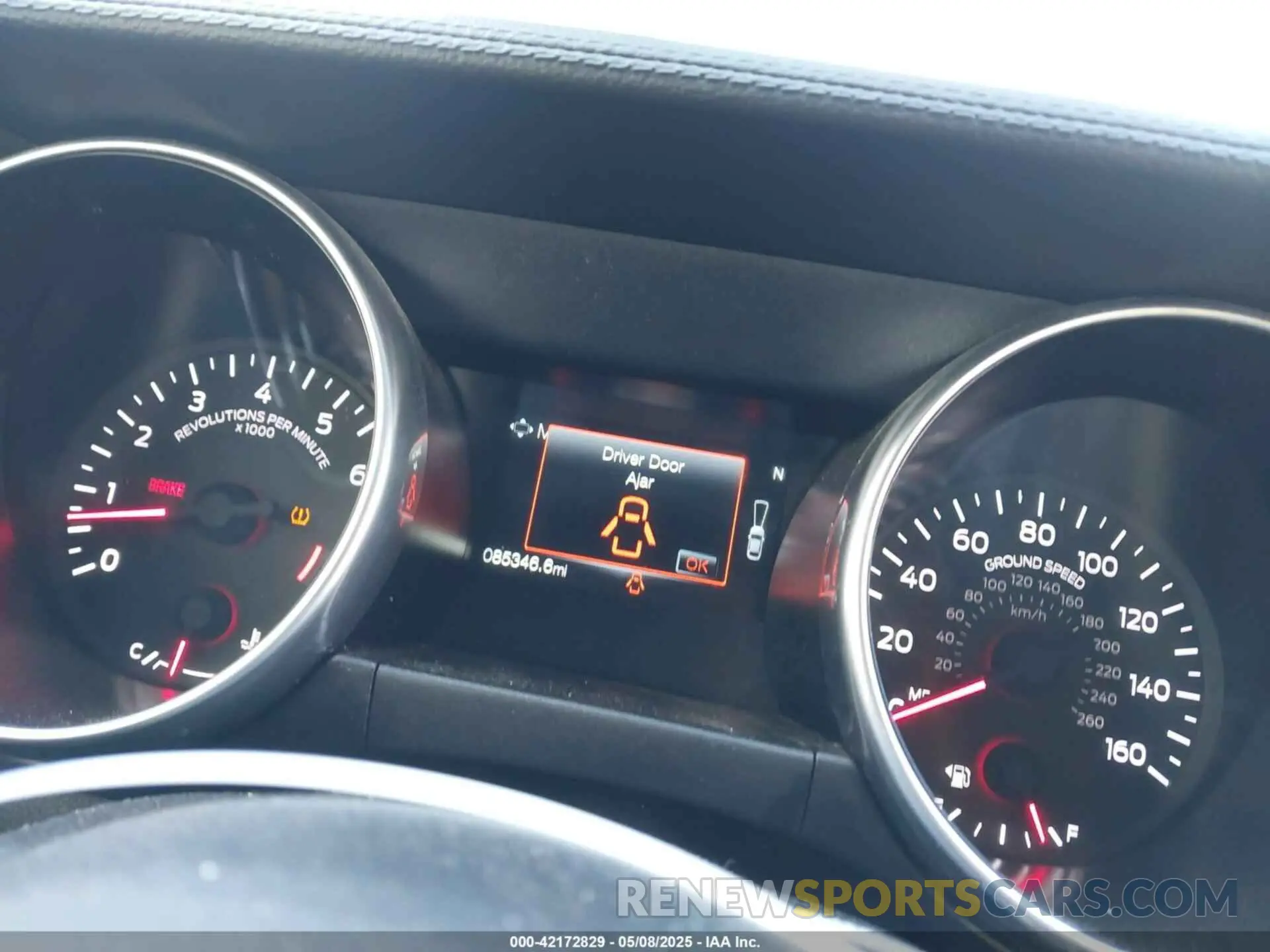 7 Photograph of a damaged car 1FA6P8CF6K5173649 FORD MUSTANG 2019