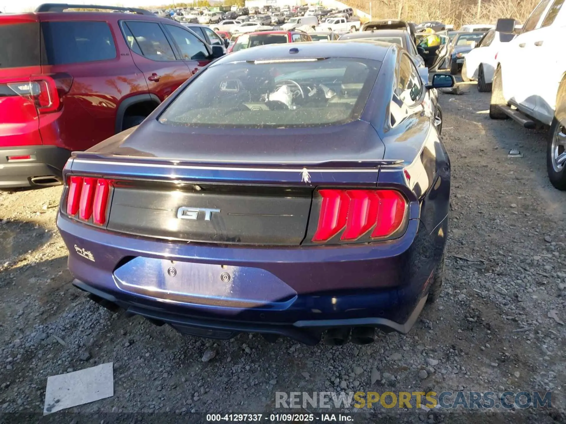 16 Photograph of a damaged car 1FA6P8CF6K5174221 FORD MUSTANG 2019