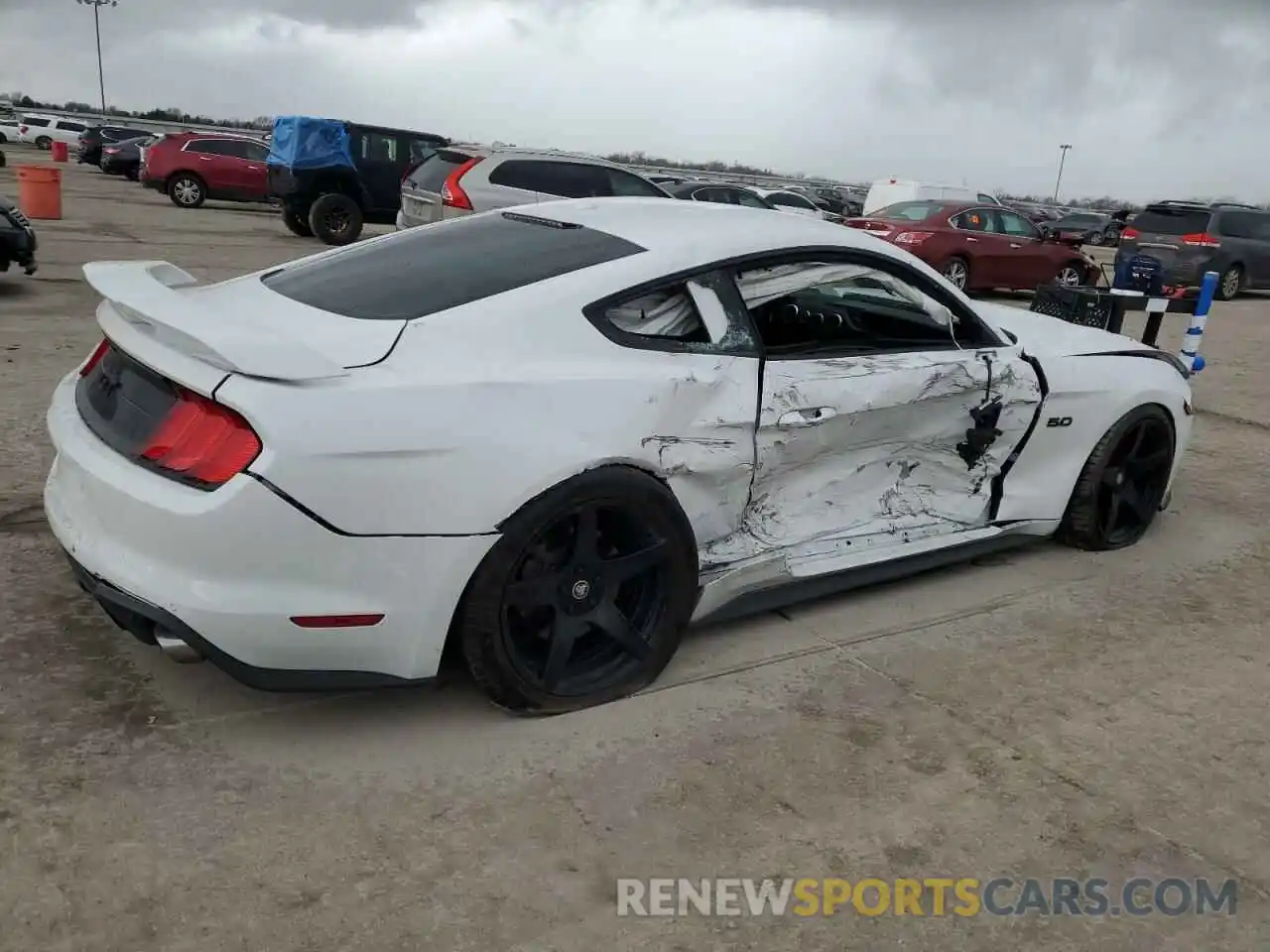 3 Photograph of a damaged car 1FA6P8CF6K5174798 FORD MUSTANG 2019