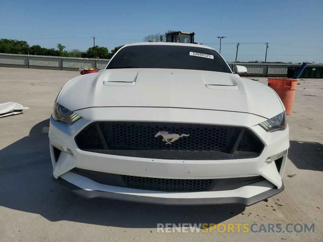 5 Photograph of a damaged car 1FA6P8CF7K5144144 FORD MUSTANG 2019