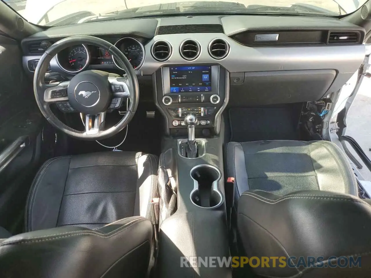 8 Photograph of a damaged car 1FA6P8CF7K5144144 FORD MUSTANG 2019
