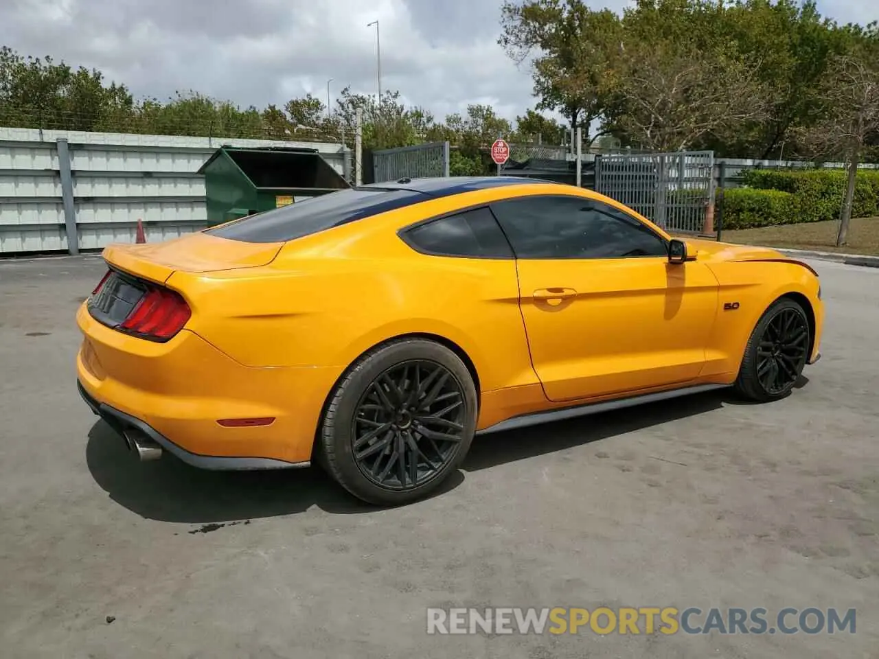3 Photograph of a damaged car 1FA6P8CF7K5191271 FORD MUSTANG 2019
