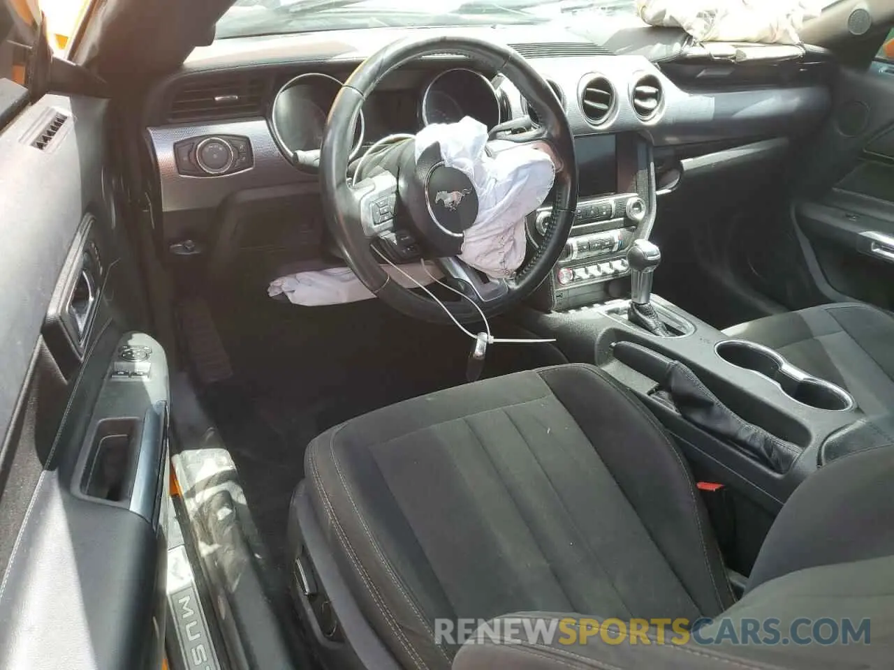 8 Photograph of a damaged car 1FA6P8CF7K5191271 FORD MUSTANG 2019