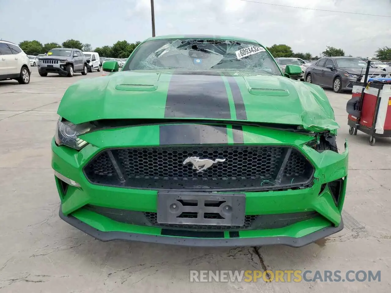 5 Photograph of a damaged car 1FA6P8CF7K5204777 FORD MUSTANG 2019