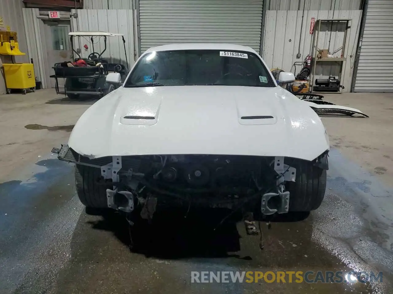 5 Photograph of a damaged car 1FA6P8CF8K5124582 FORD MUSTANG 2019