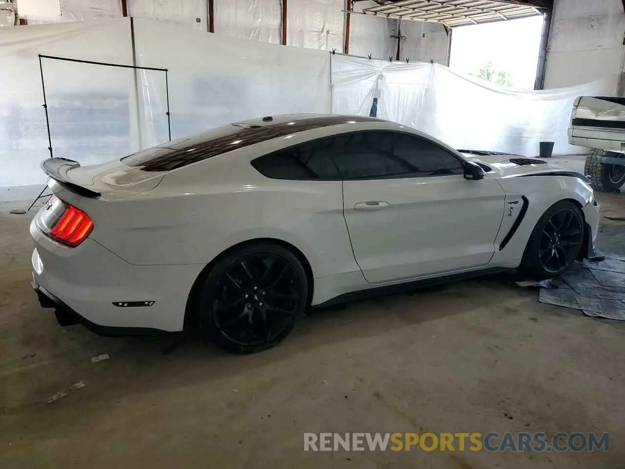3 Photograph of a damaged car 1FA6P8CF8K5140233 FORD MUSTANG 2019