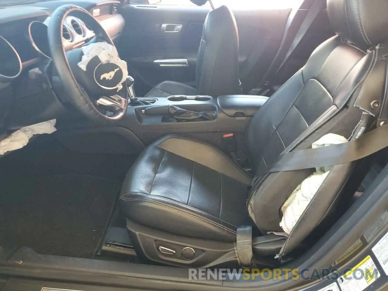7 Photograph of a damaged car 1FA6P8CF8K5182790 FORD MUSTANG 2019
