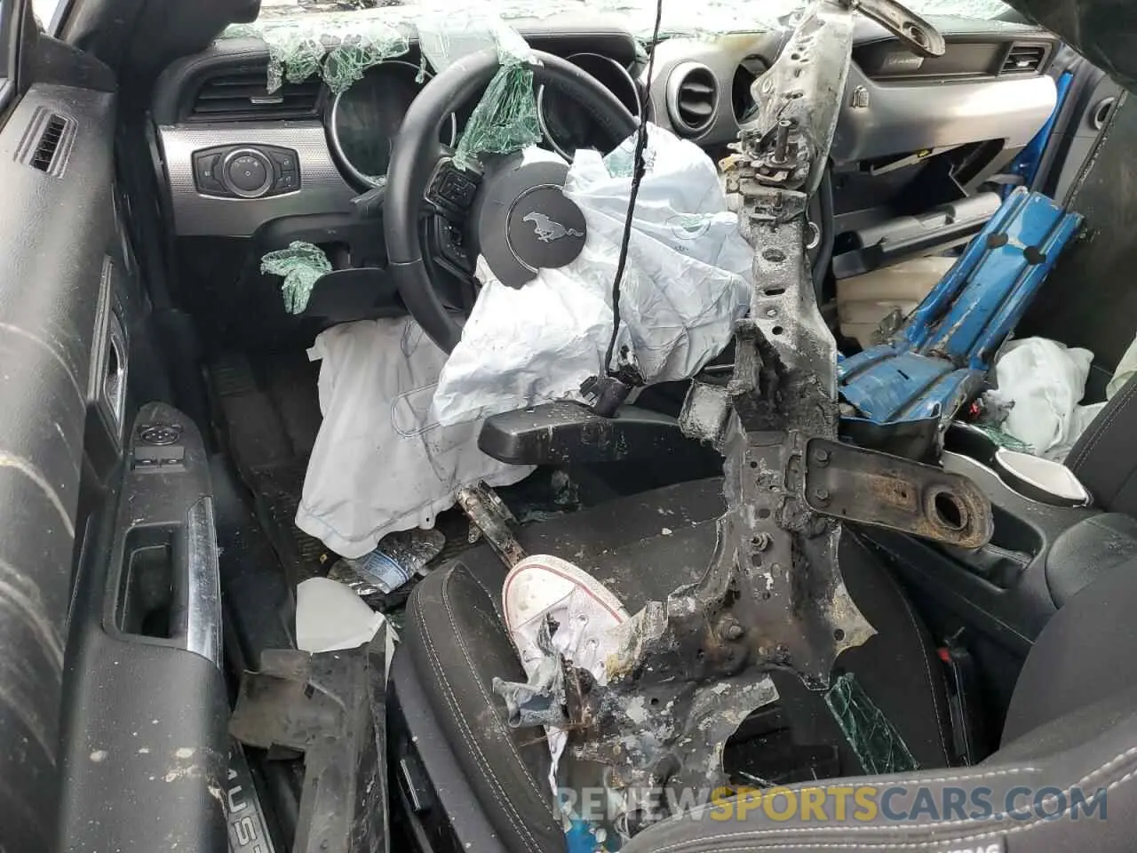 8 Photograph of a damaged car 1FA6P8CF8K5203637 FORD MUSTANG 2019