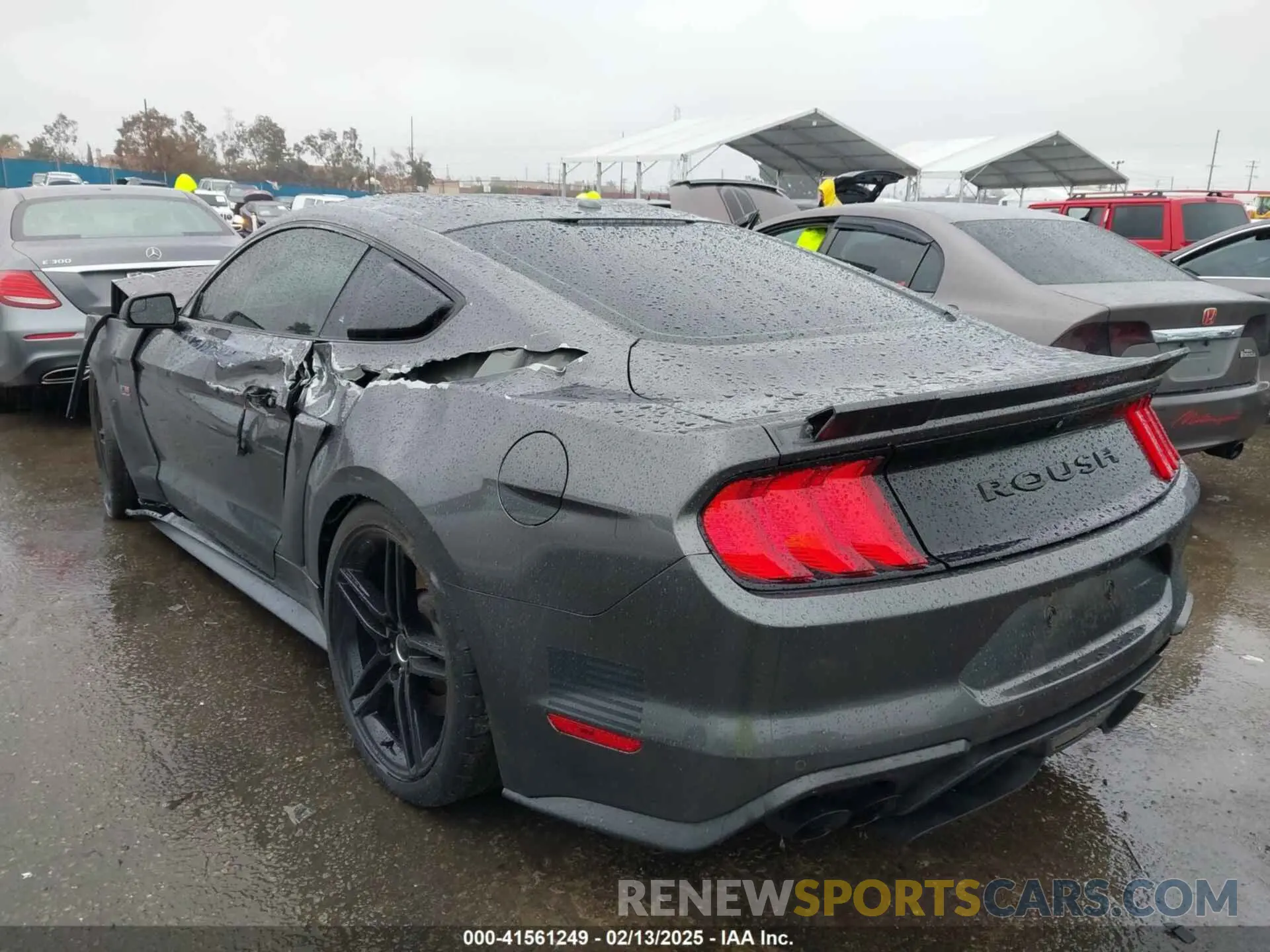 3 Photograph of a damaged car 1FA6P8CF9K5106575 FORD MUSTANG 2019