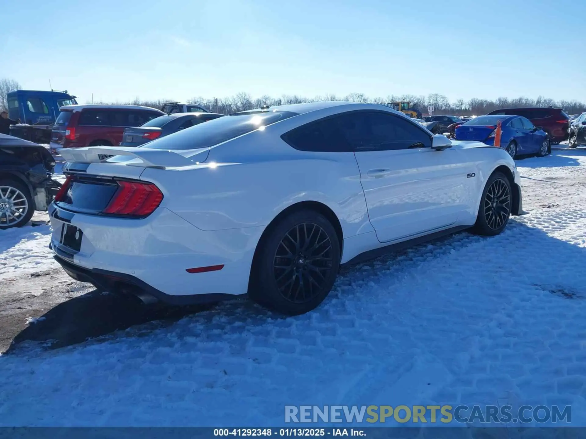 4 Photograph of a damaged car 1FA6P8CF9K5129953 FORD MUSTANG 2019