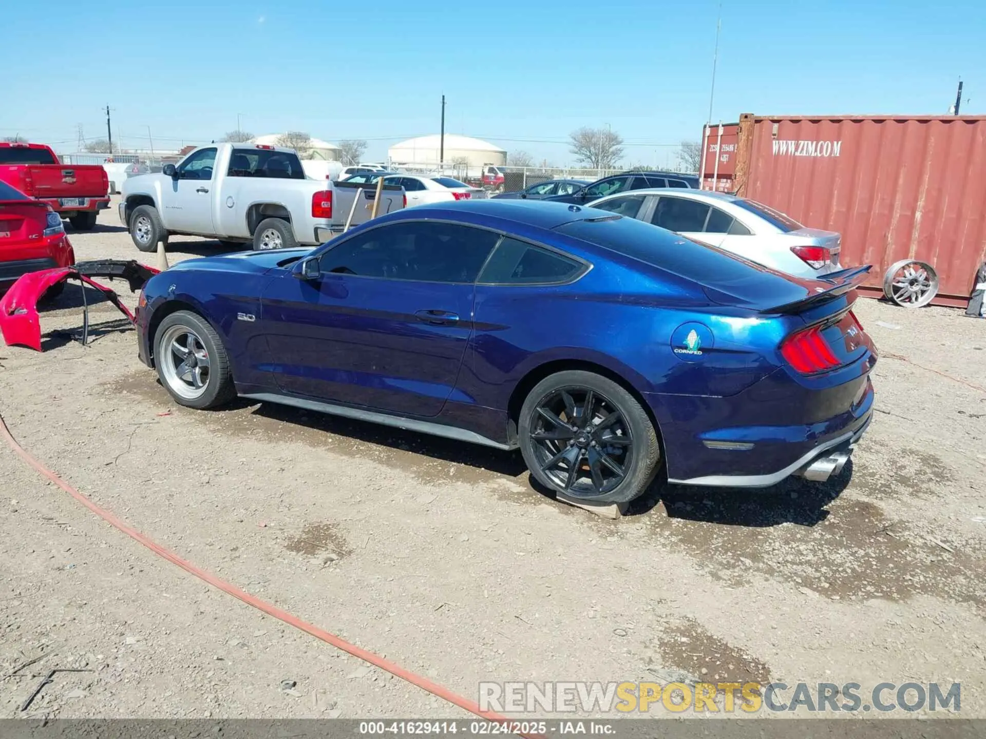 3 Photograph of a damaged car 1FA6P8CF9K5135798 FORD MUSTANG 2019