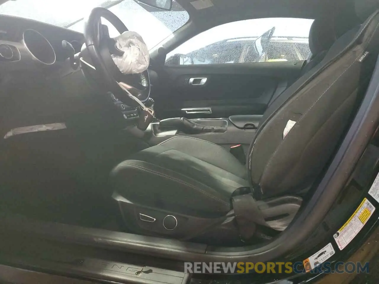 7 Photograph of a damaged car 1FA6P8CF9K5146803 FORD MUSTANG 2019