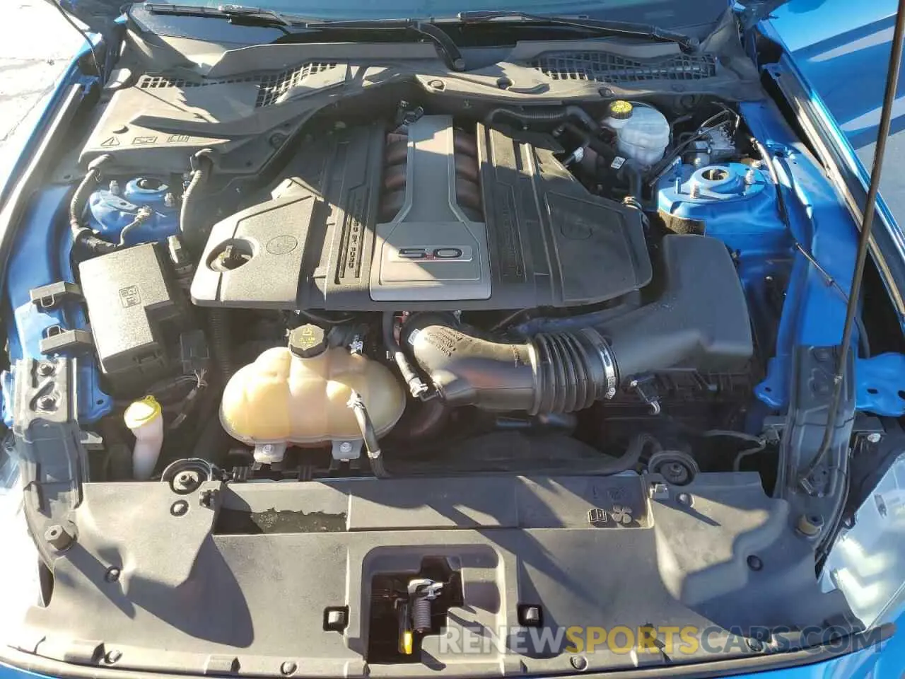 11 Photograph of a damaged car 1FA6P8CF9K5174858 FORD MUSTANG 2019