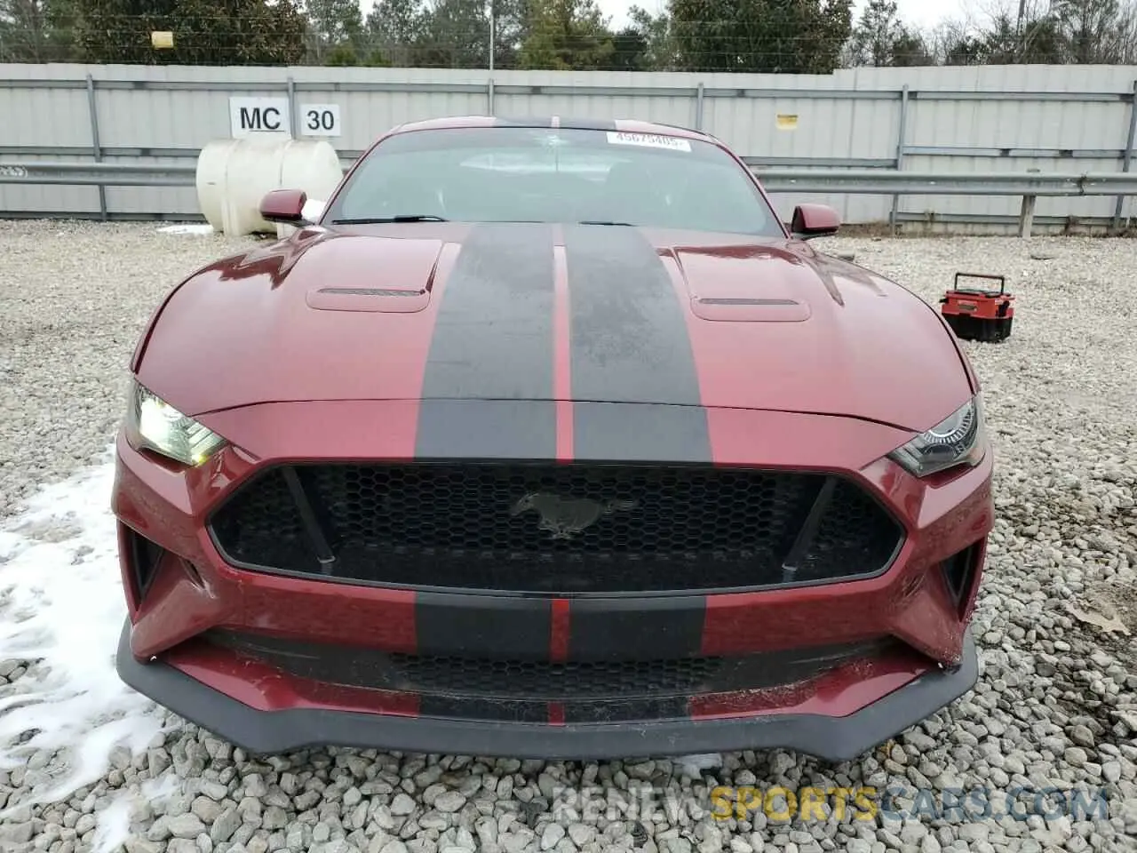 5 Photograph of a damaged car 1FA6P8CFXK5122283 FORD MUSTANG 2019
