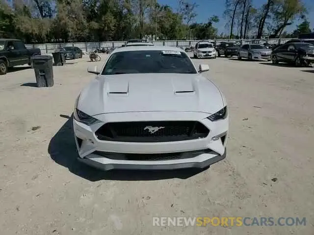 10 Photograph of a damaged car 1FA6P8CFXK5124549 FORD MUSTANG 2019