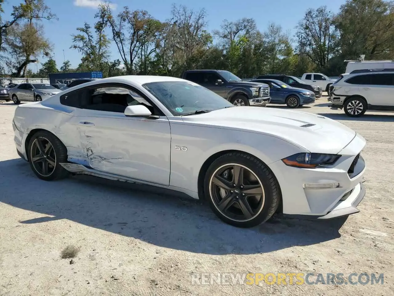 4 Photograph of a damaged car 1FA6P8CFXK5124549 FORD MUSTANG 2019
