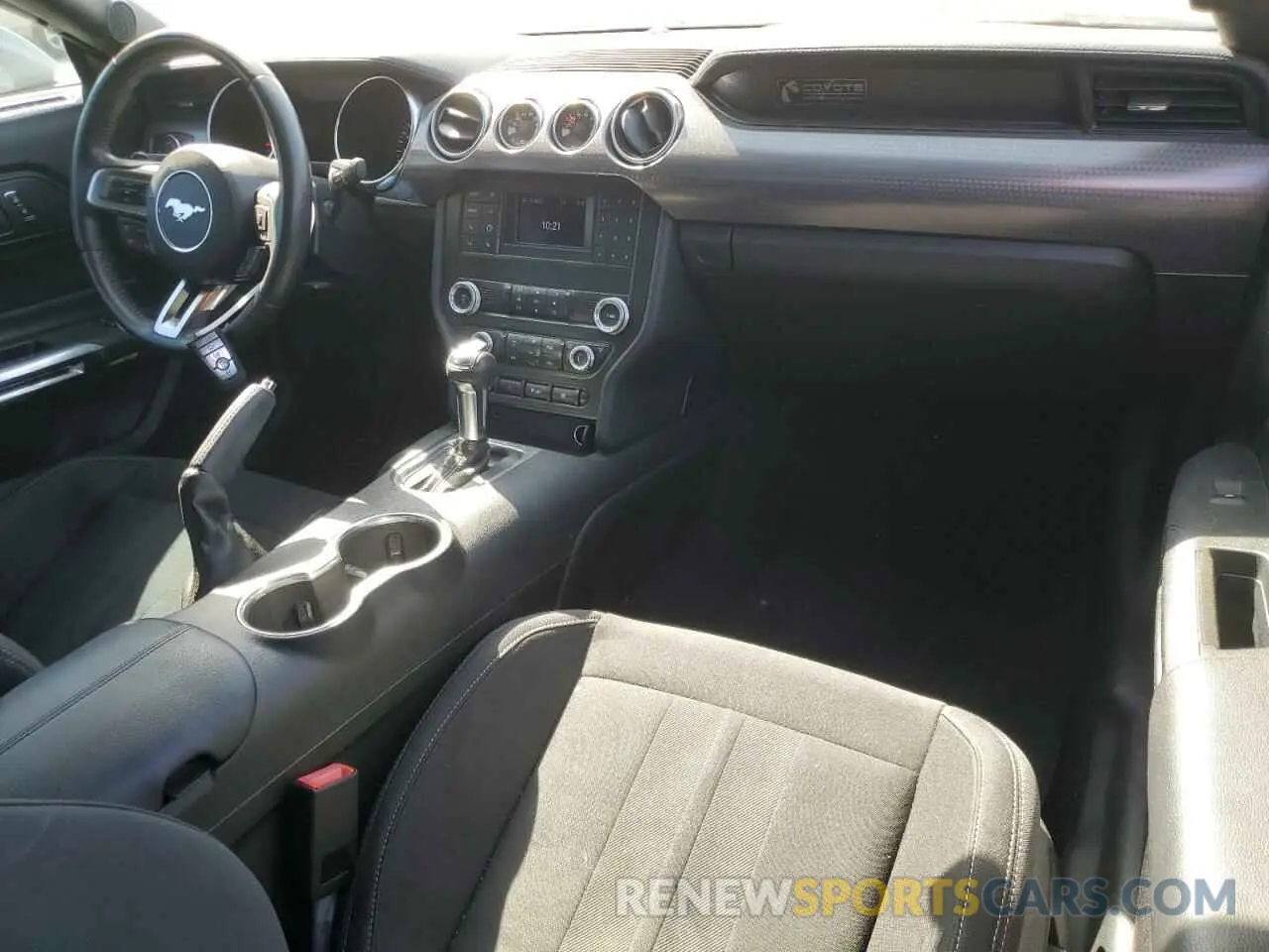 8 Photograph of a damaged car 1FA6P8CFXK5124549 FORD MUSTANG 2019