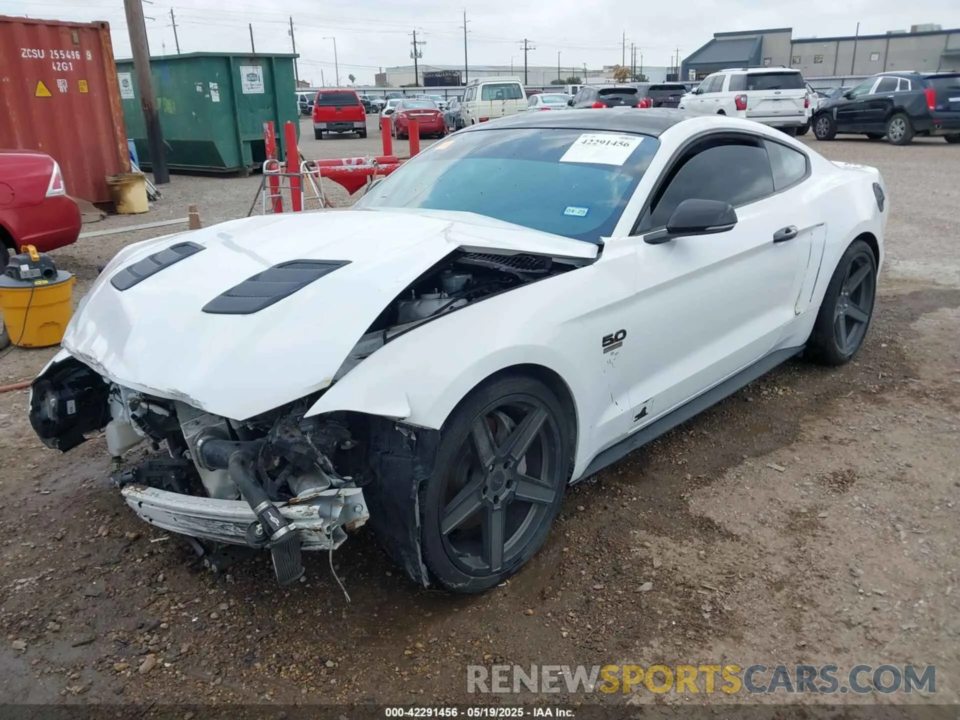 2 Photograph of a damaged car 1FA6P8CFXK5130996 FORD MUSTANG 2019