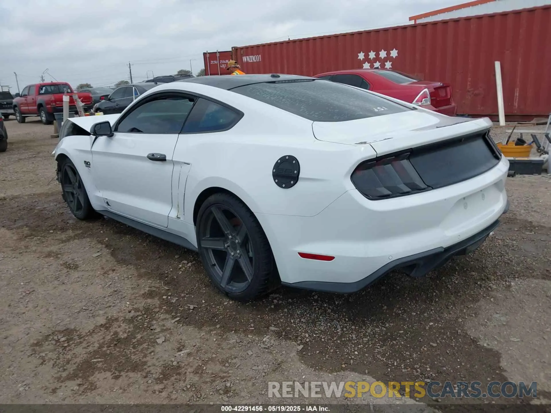 3 Photograph of a damaged car 1FA6P8CFXK5130996 FORD MUSTANG 2019