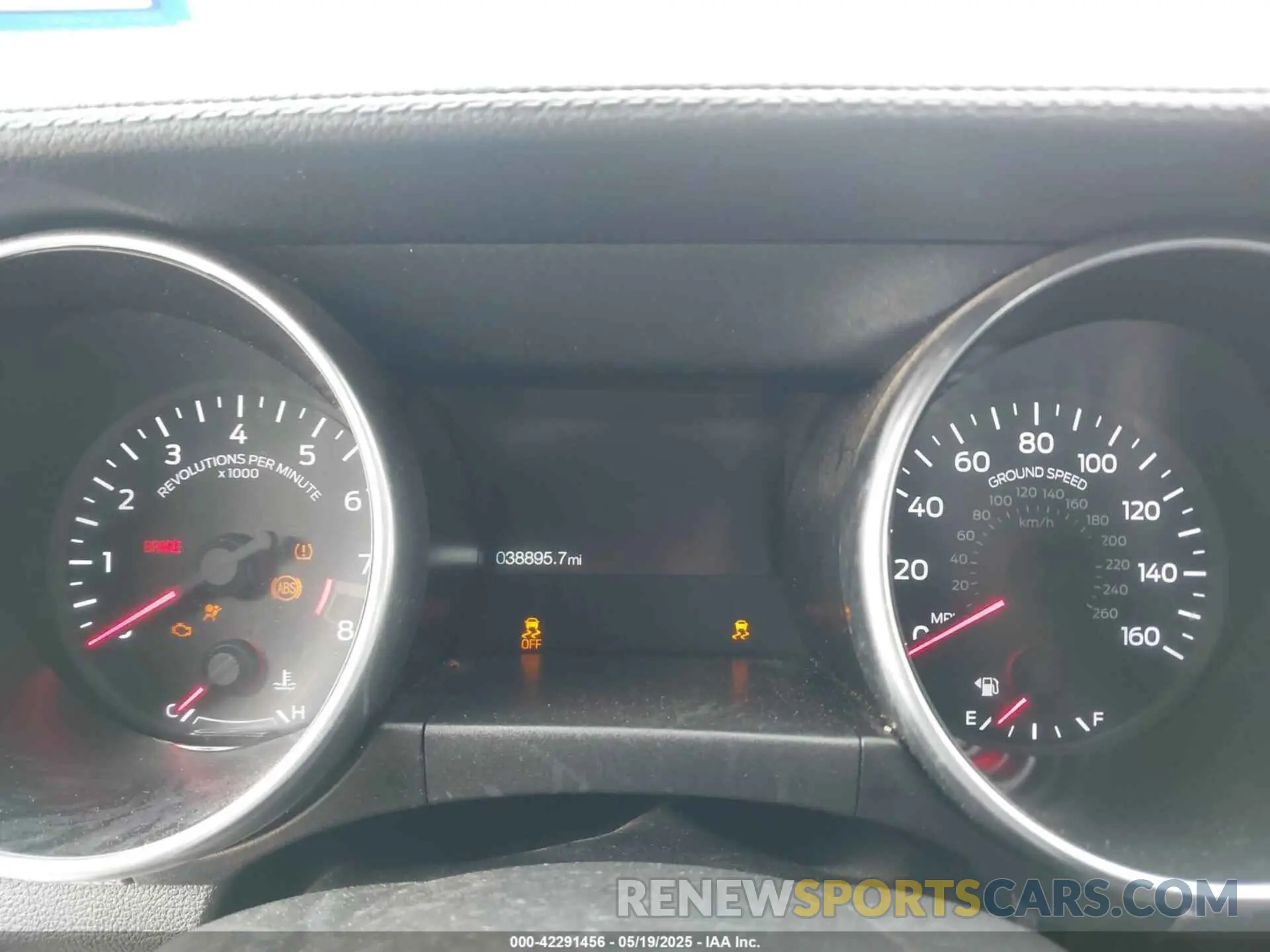 7 Photograph of a damaged car 1FA6P8CFXK5130996 FORD MUSTANG 2019