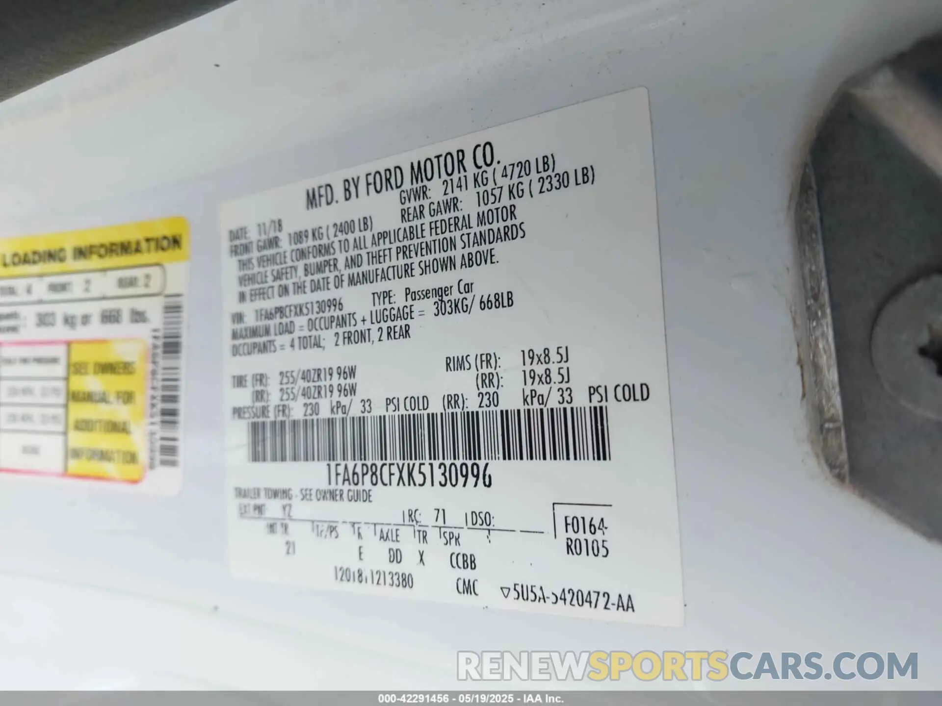 9 Photograph of a damaged car 1FA6P8CFXK5130996 FORD MUSTANG 2019