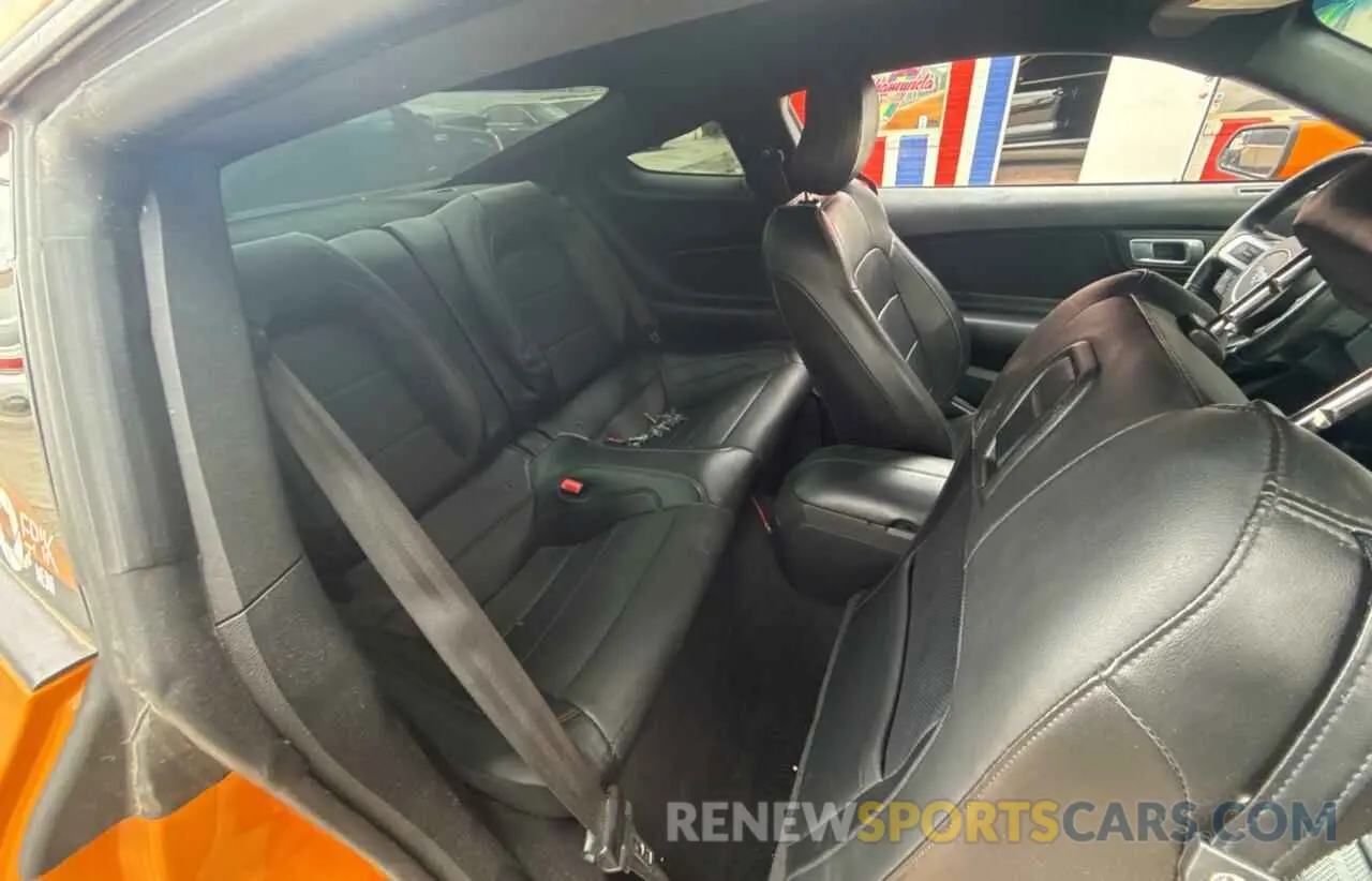 6 Photograph of a damaged car 1FA6P8CFXK5196514 FORD MUSTANG 2019