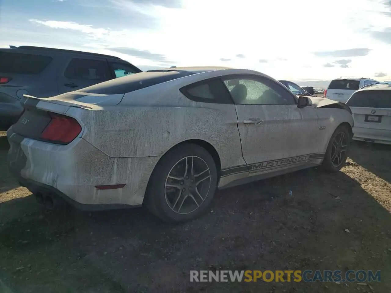3 Photograph of a damaged car 1FA6P8CFXK5197548 FORD MUSTANG 2019