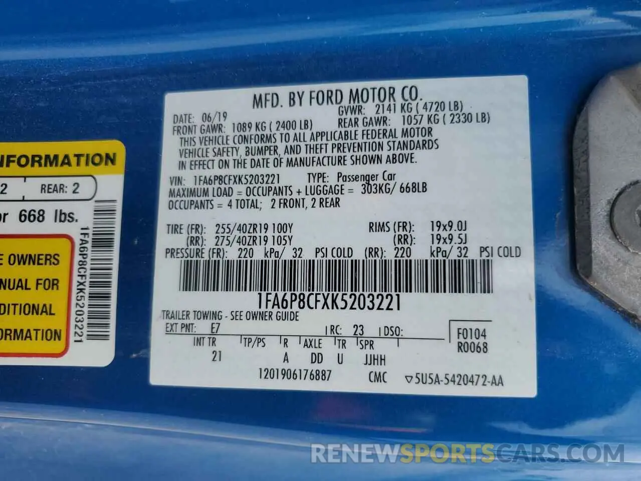 12 Photograph of a damaged car 1FA6P8CFXK5203221 FORD MUSTANG 2019