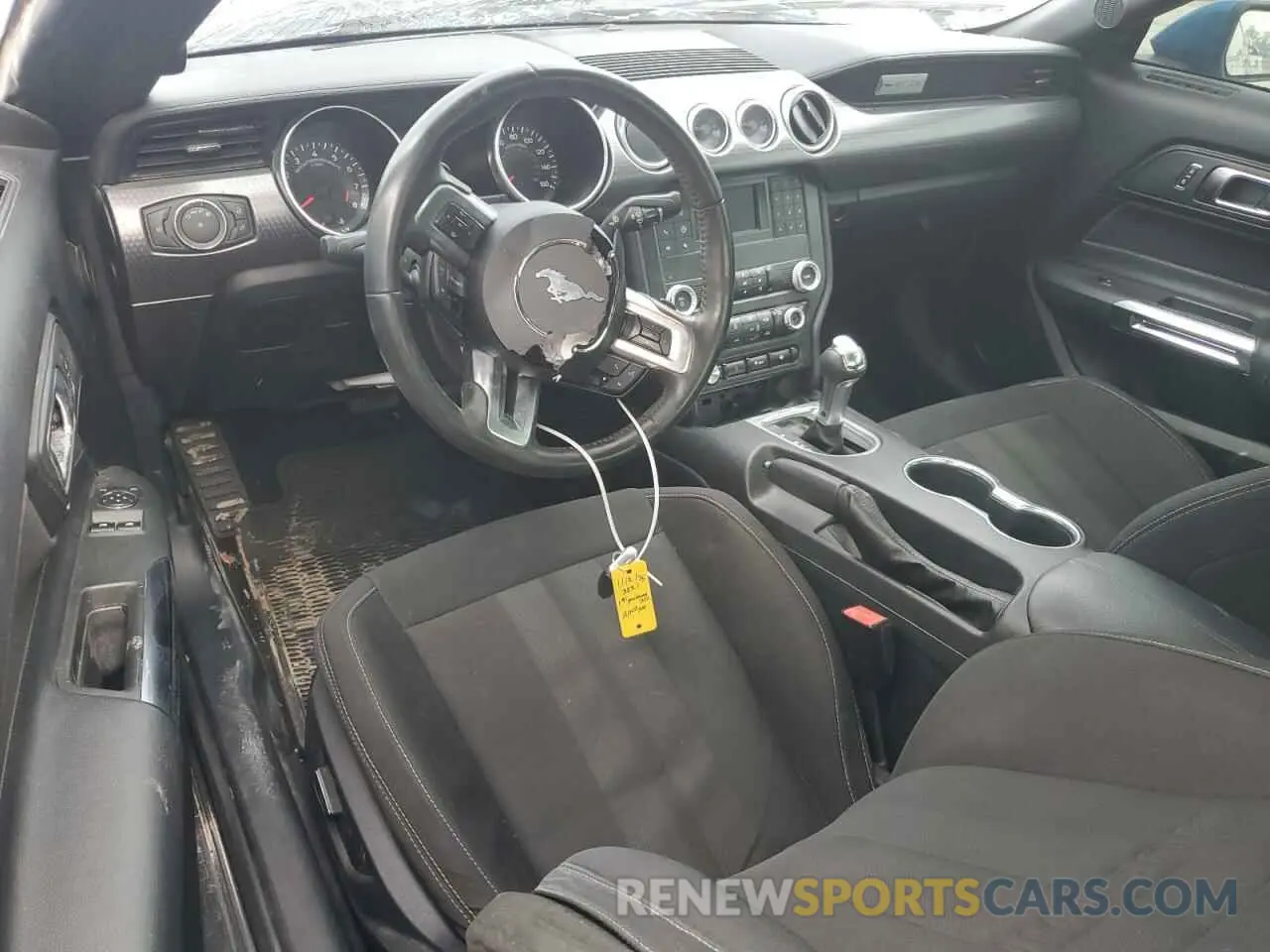 8 Photograph of a damaged car 1FA6P8CFXK5203221 FORD MUSTANG 2019