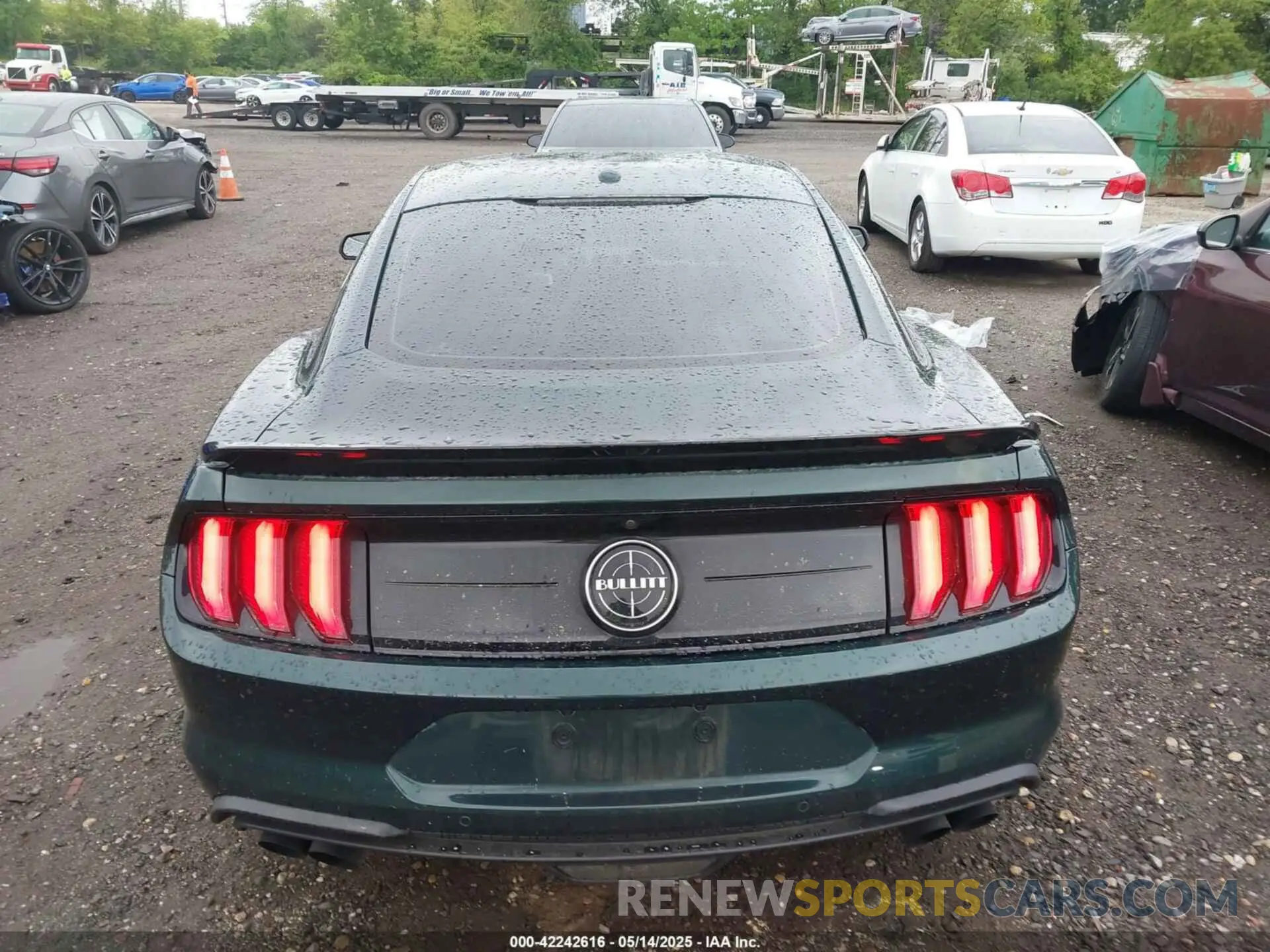 16 Photograph of a damaged car 1FA6P8K02K5500707 FORD MUSTANG 2019