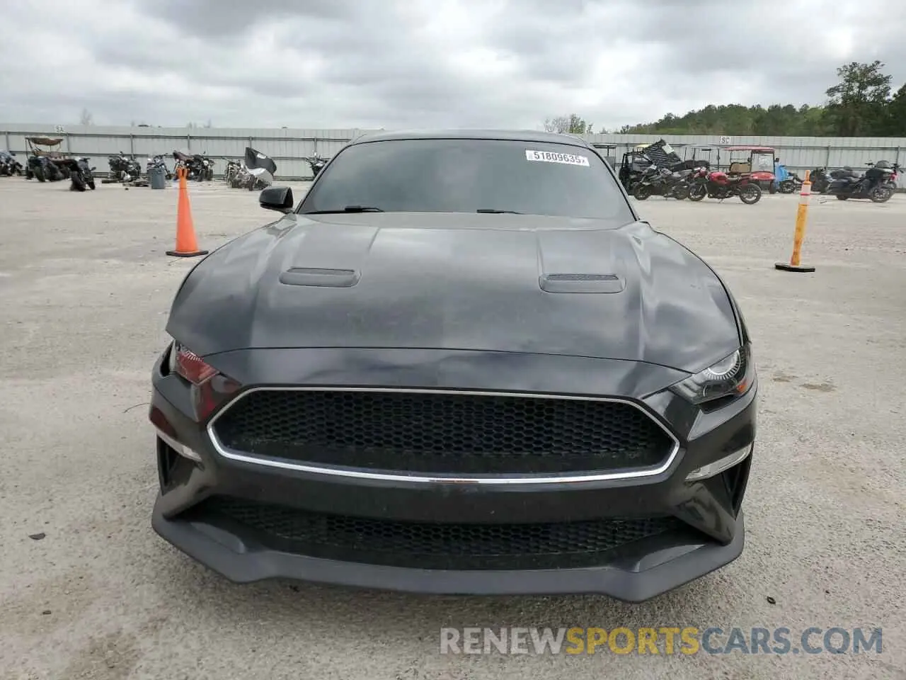 5 Photograph of a damaged car 1FA6P8K09K5502728 FORD MUSTANG 2019