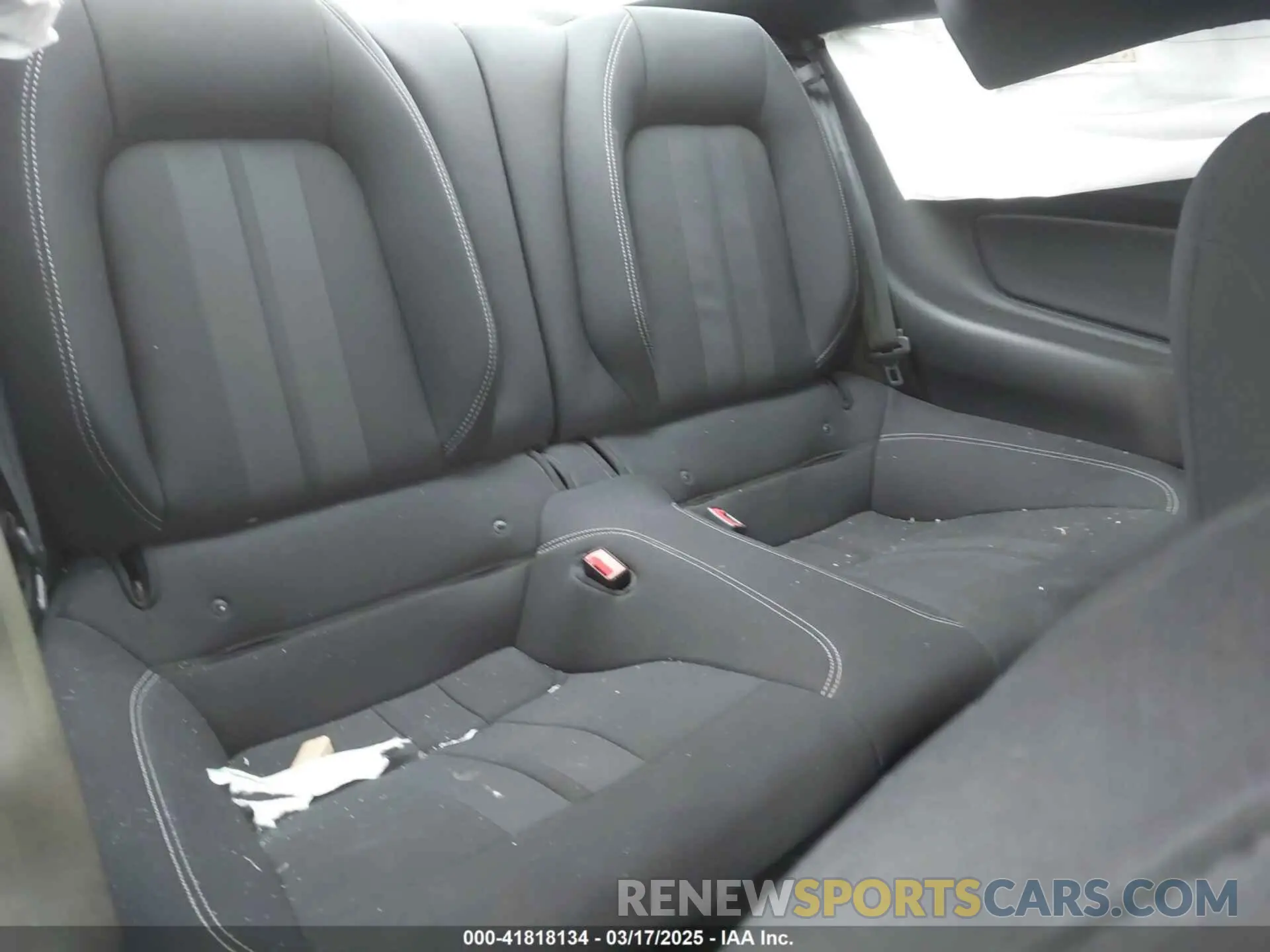8 Photograph of a damaged car 1FA6P8TH0K5141149 FORD MUSTANG 2019