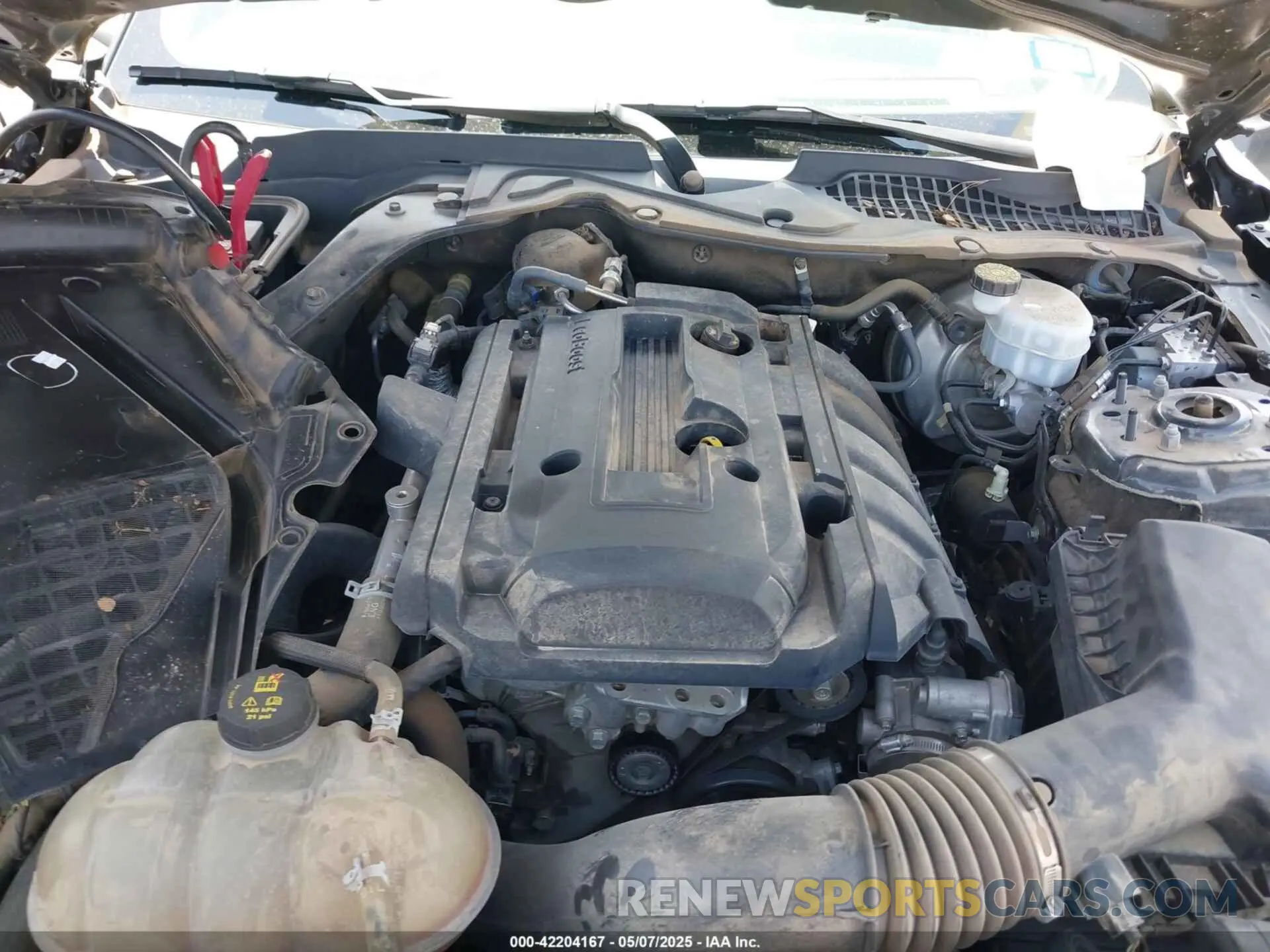 10 Photograph of a damaged car 1FA6P8TH1K5118026 FORD MUSTANG 2019