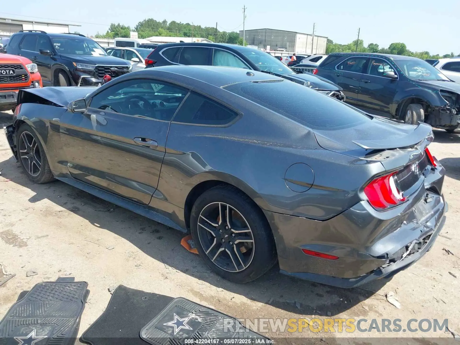 3 Photograph of a damaged car 1FA6P8TH1K5118026 FORD MUSTANG 2019