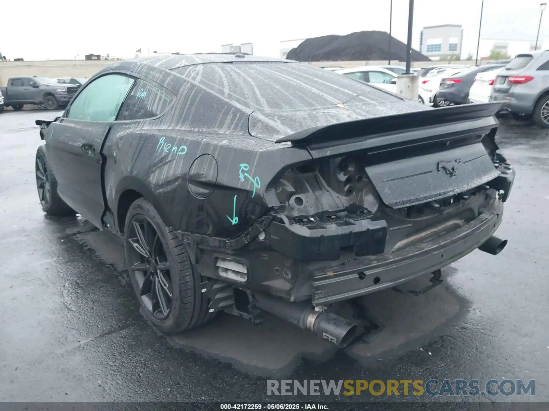 3 Photograph of a damaged car 1FA6P8TH2K5143582 FORD MUSTANG 2019