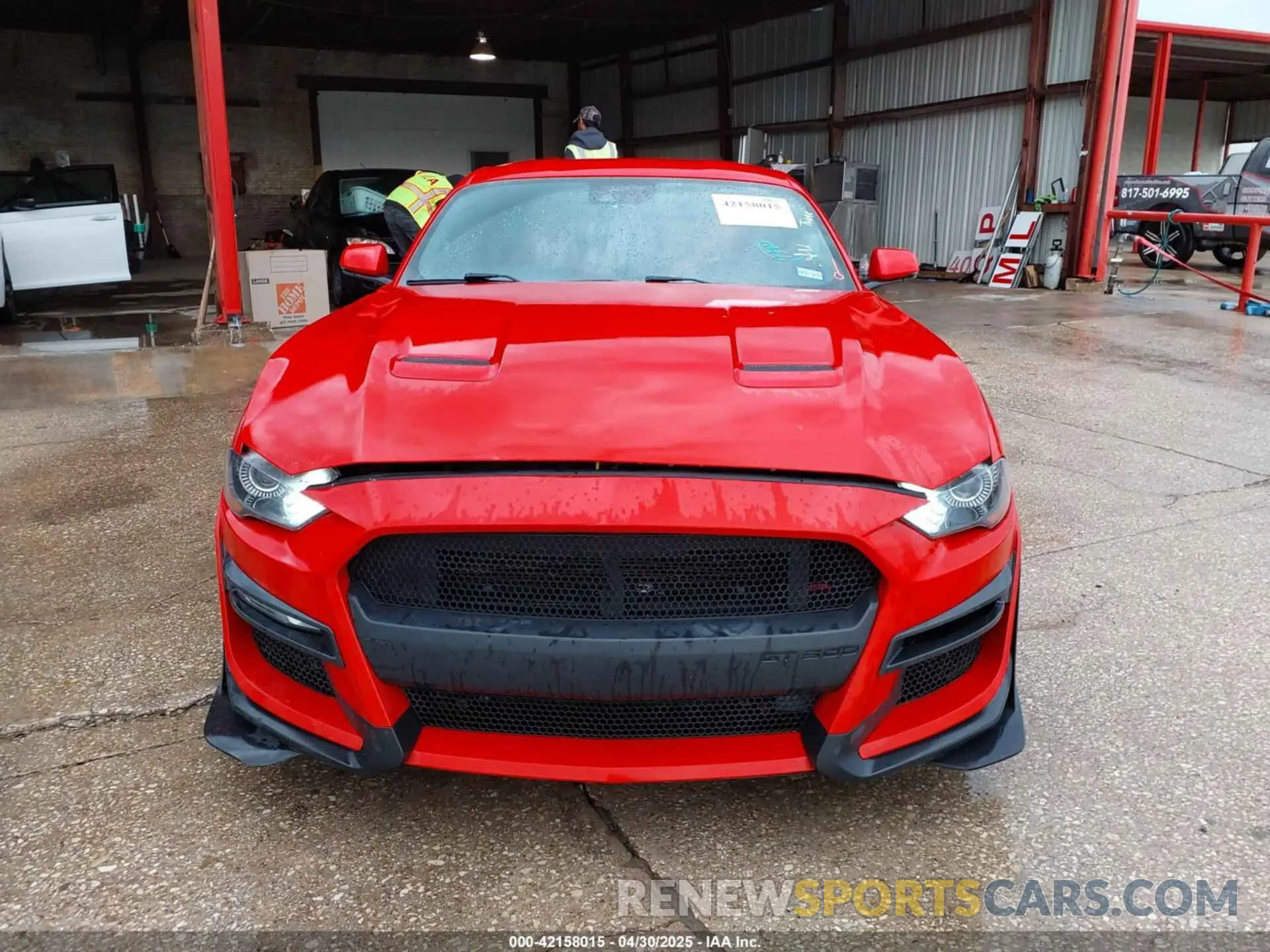 12 Photograph of a damaged car 1FA6P8TH2K5159586 FORD MUSTANG 2019
