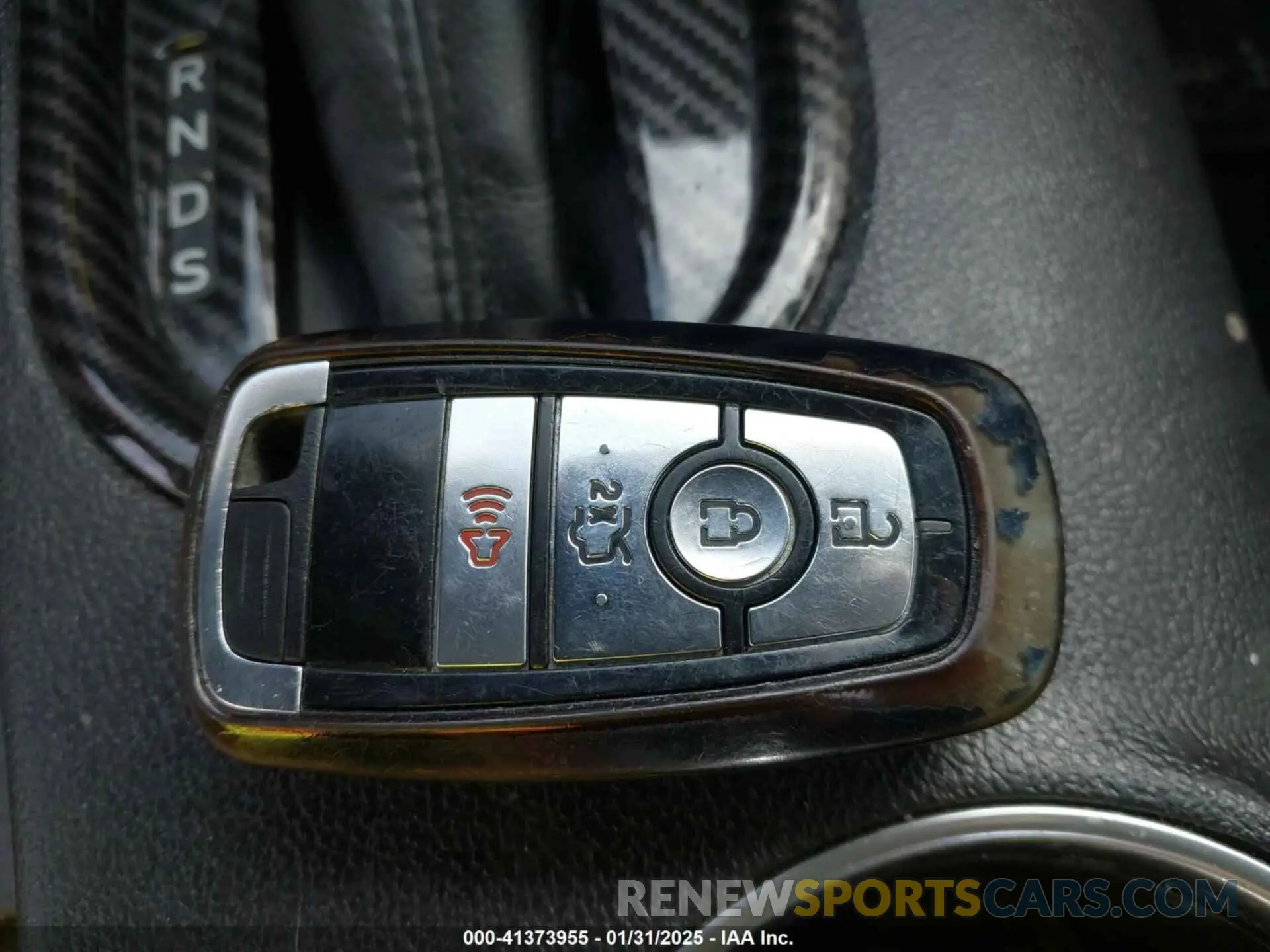 11 Photograph of a damaged car 1FA6P8TH3K5167261 FORD MUSTANG 2019