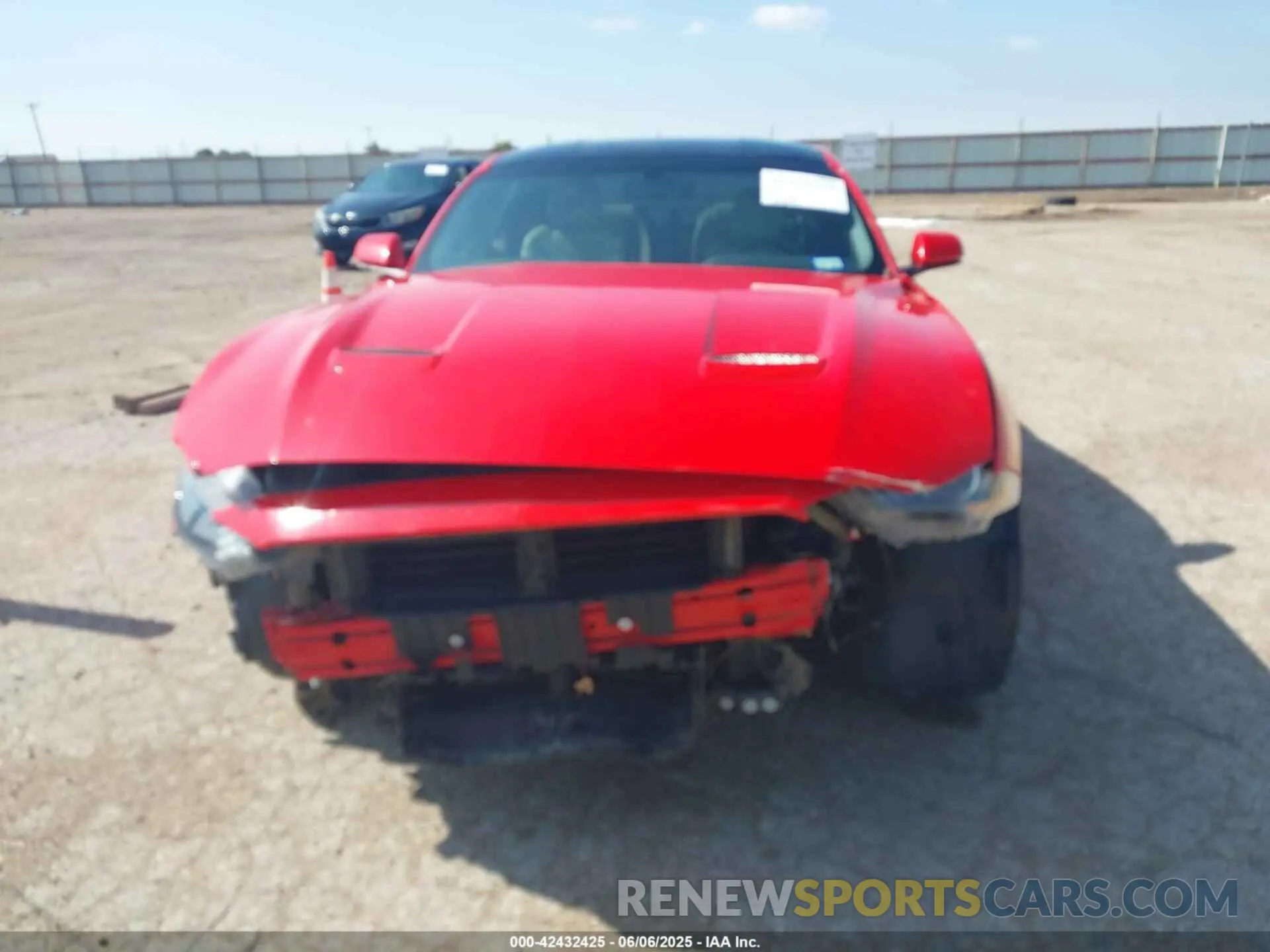 6 Photograph of a damaged car 1FA6P8TH4K5123141 FORD MUSTANG 2019