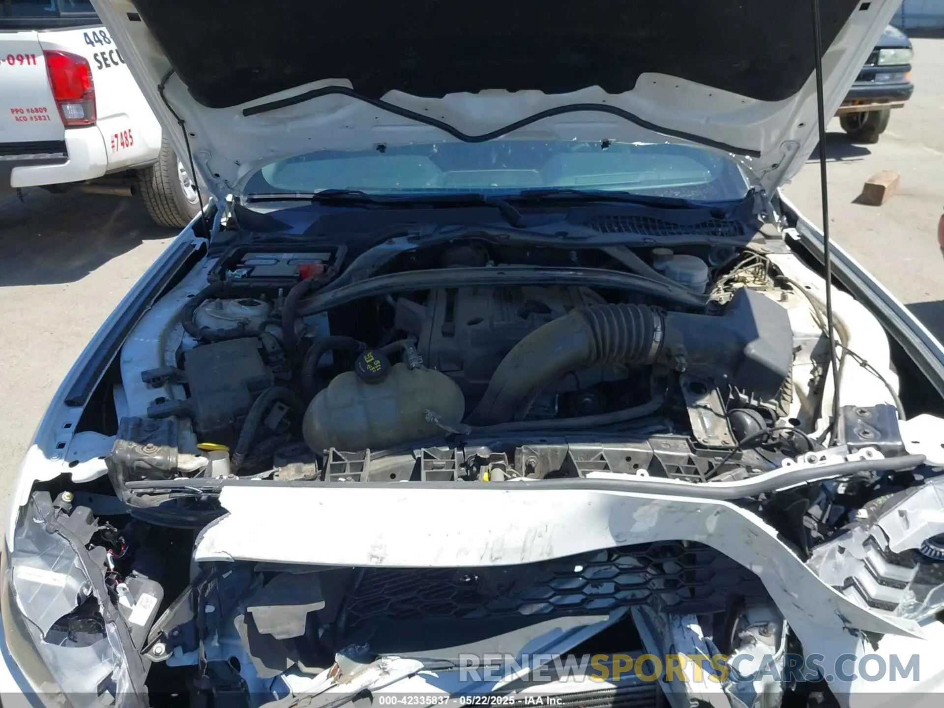 10 Photograph of a damaged car 1FA6P8TH4K5131093 FORD MUSTANG 2019